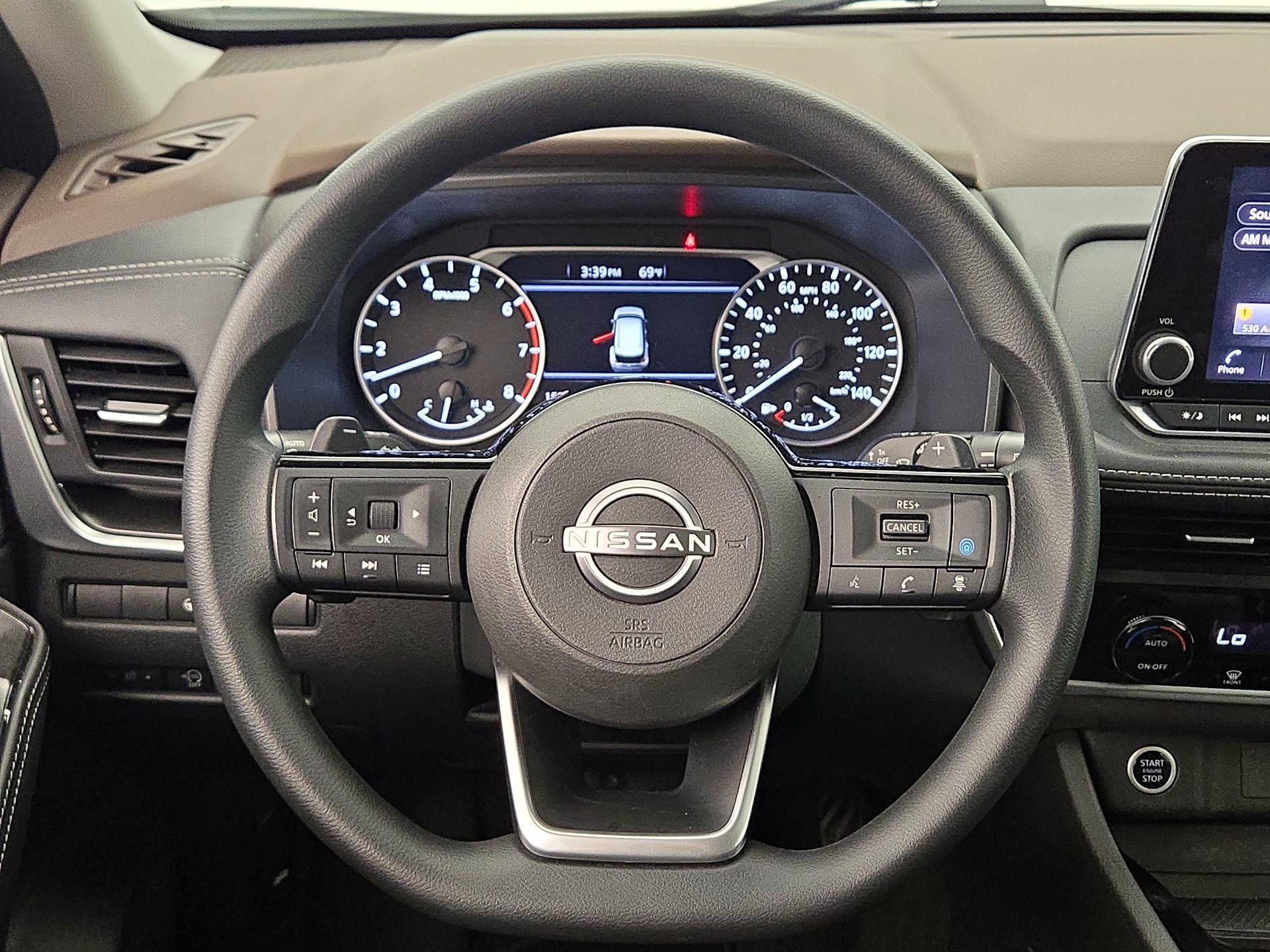 Thumbnail: 2023 Nissan Rogue - 10