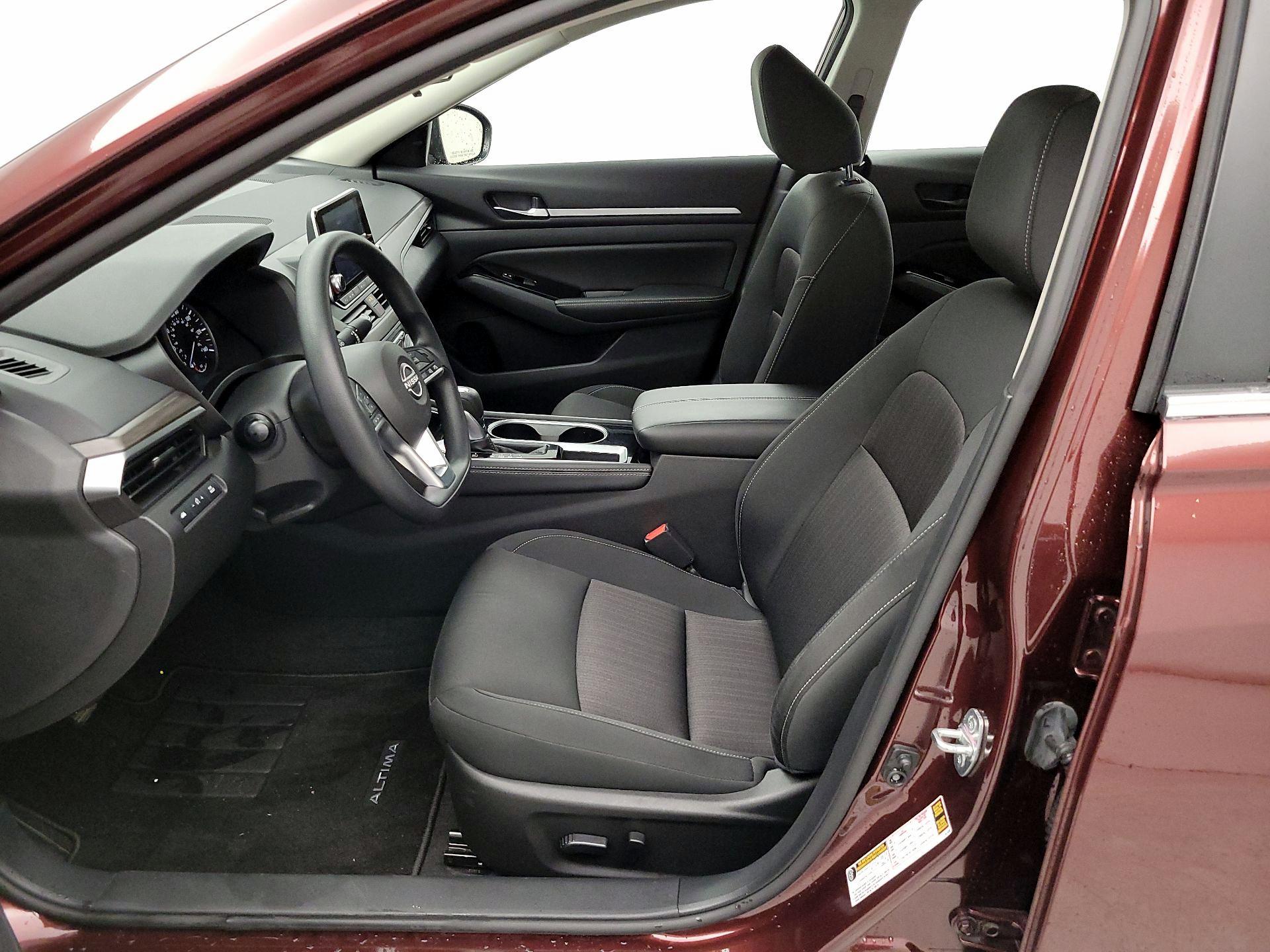 Thumbnail: 2023 Nissan Altima - 11