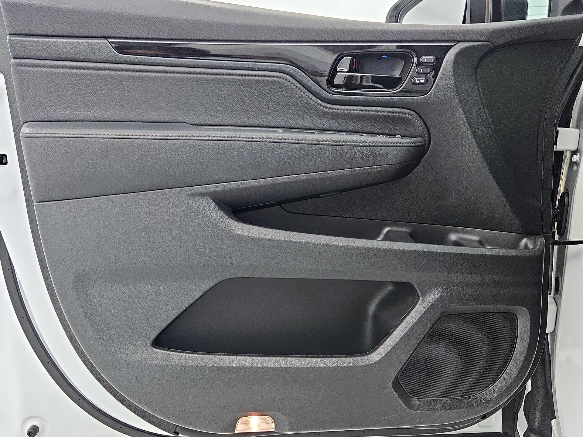 Thumbnail: 2024 Honda Odyssey - 12