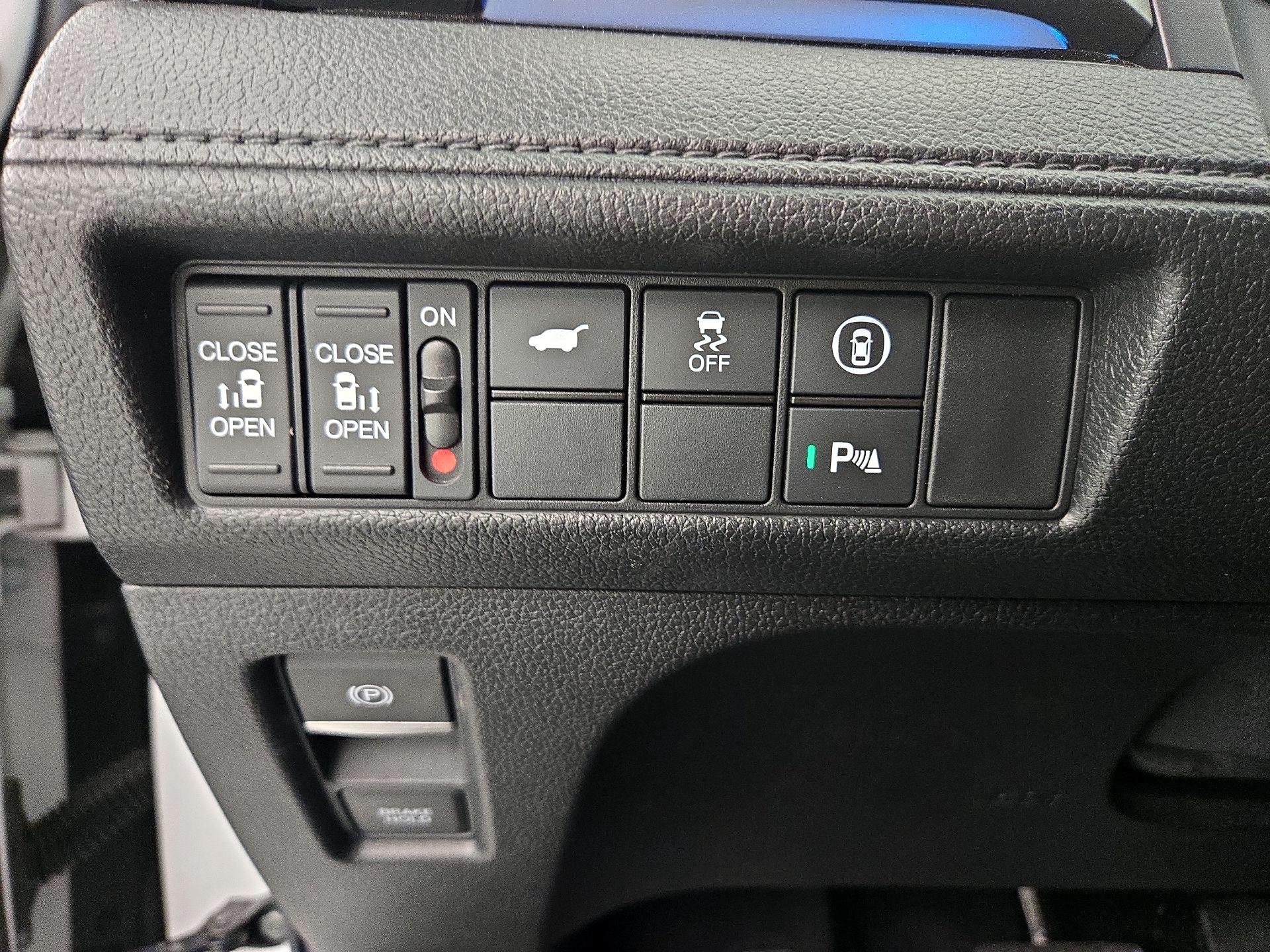 Thumbnail: 2024 Honda Odyssey - 13