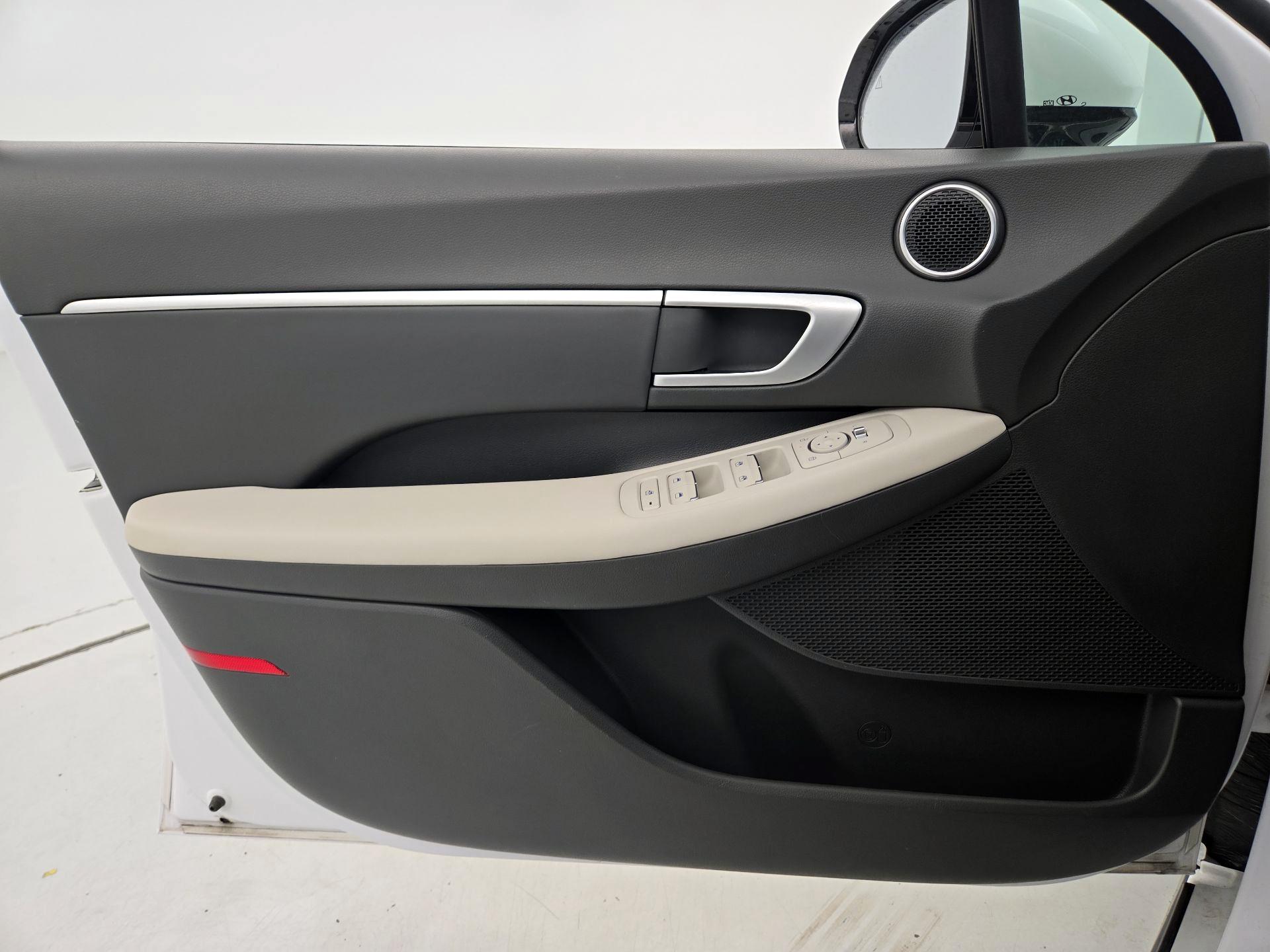 Thumbnail: 2025 Hyundai Sonata - 12