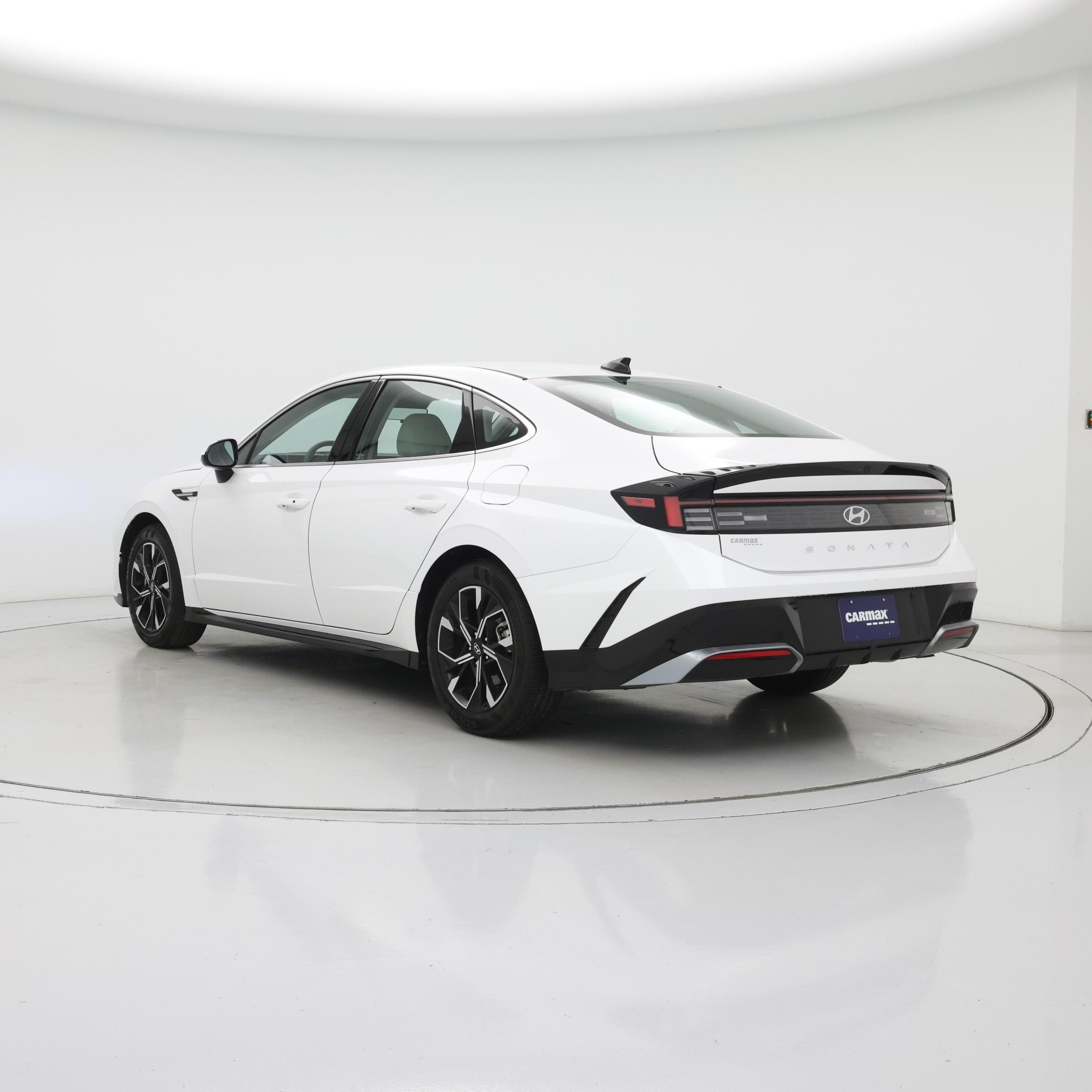 Thumbnail: 2025 Hyundai Sonata - 2