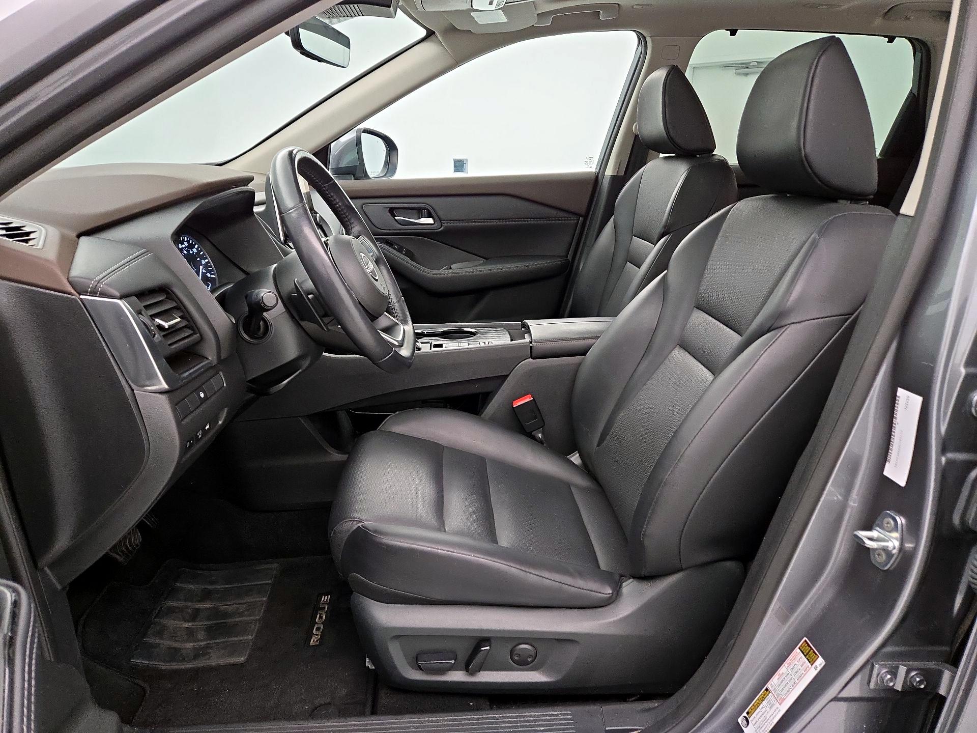 Thumbnail: 2023 Nissan Rogue - 11