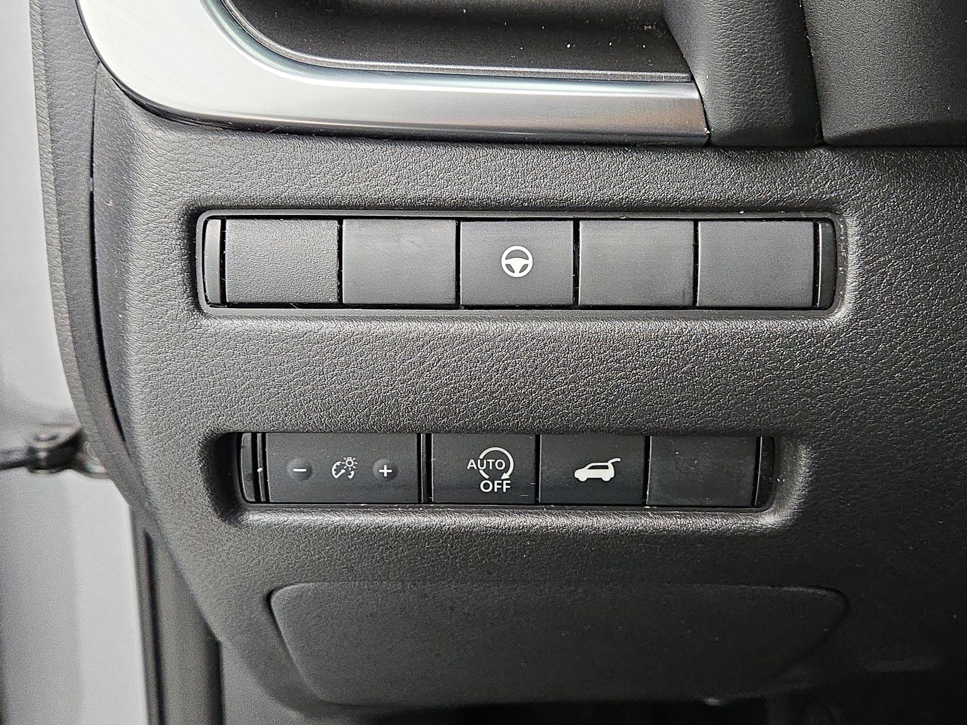 Thumbnail: 2023 Nissan Rogue - 13