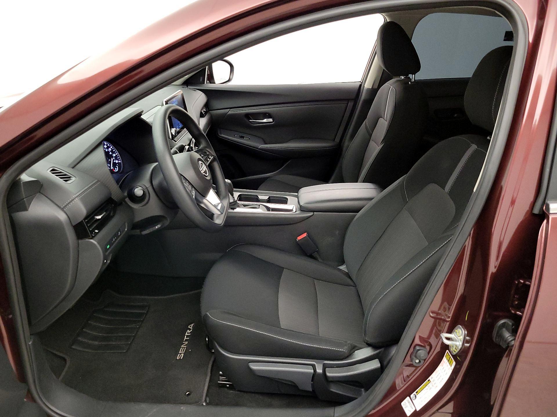 Thumbnail: 2025 Nissan Sentra - 11