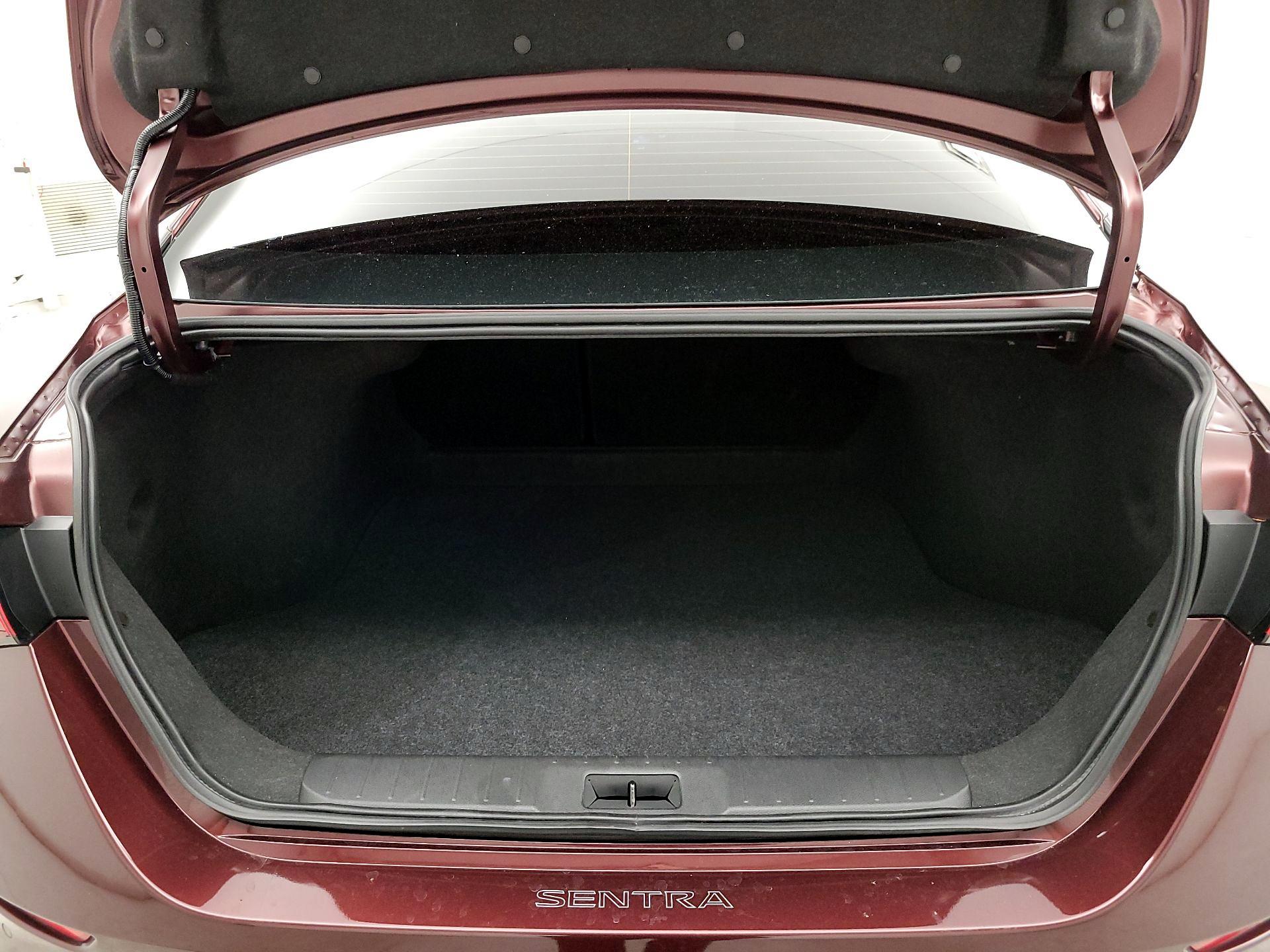 Thumbnail: 2025 Nissan Sentra - 20