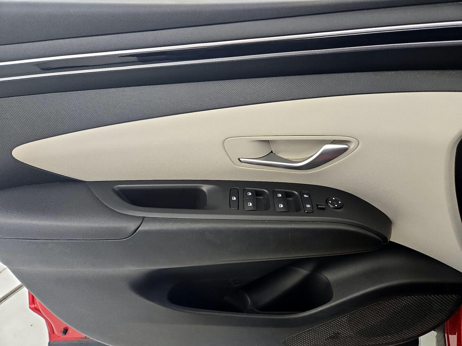 Thumbnail: 2023 Hyundai Tucson - 12