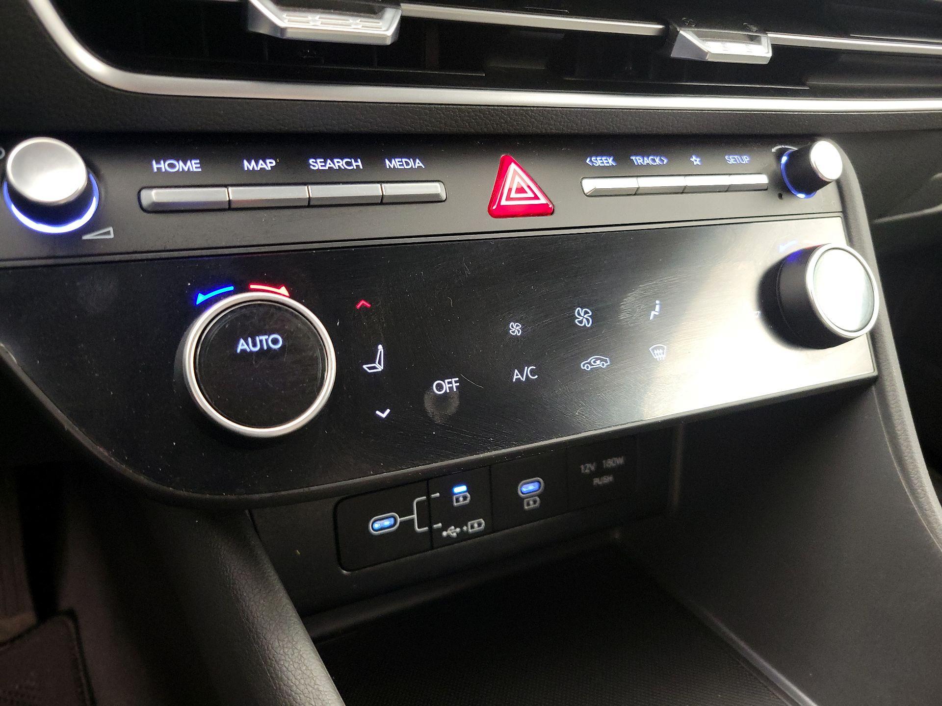 Thumbnail: 2024 Hyundai Sonata - 16