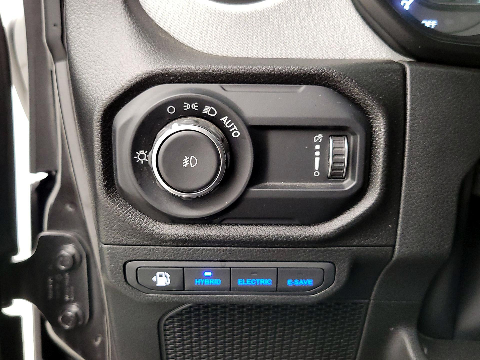 Thumbnail: 2025 Jeep Wrangler - 13