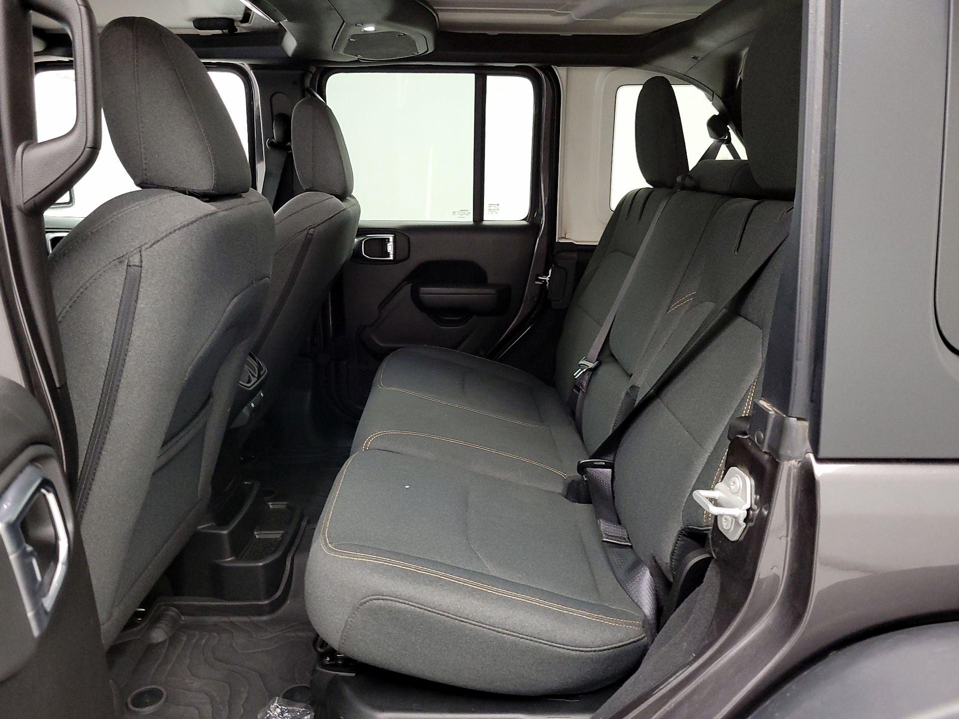 Thumbnail: 2025 Jeep Wrangler - 19