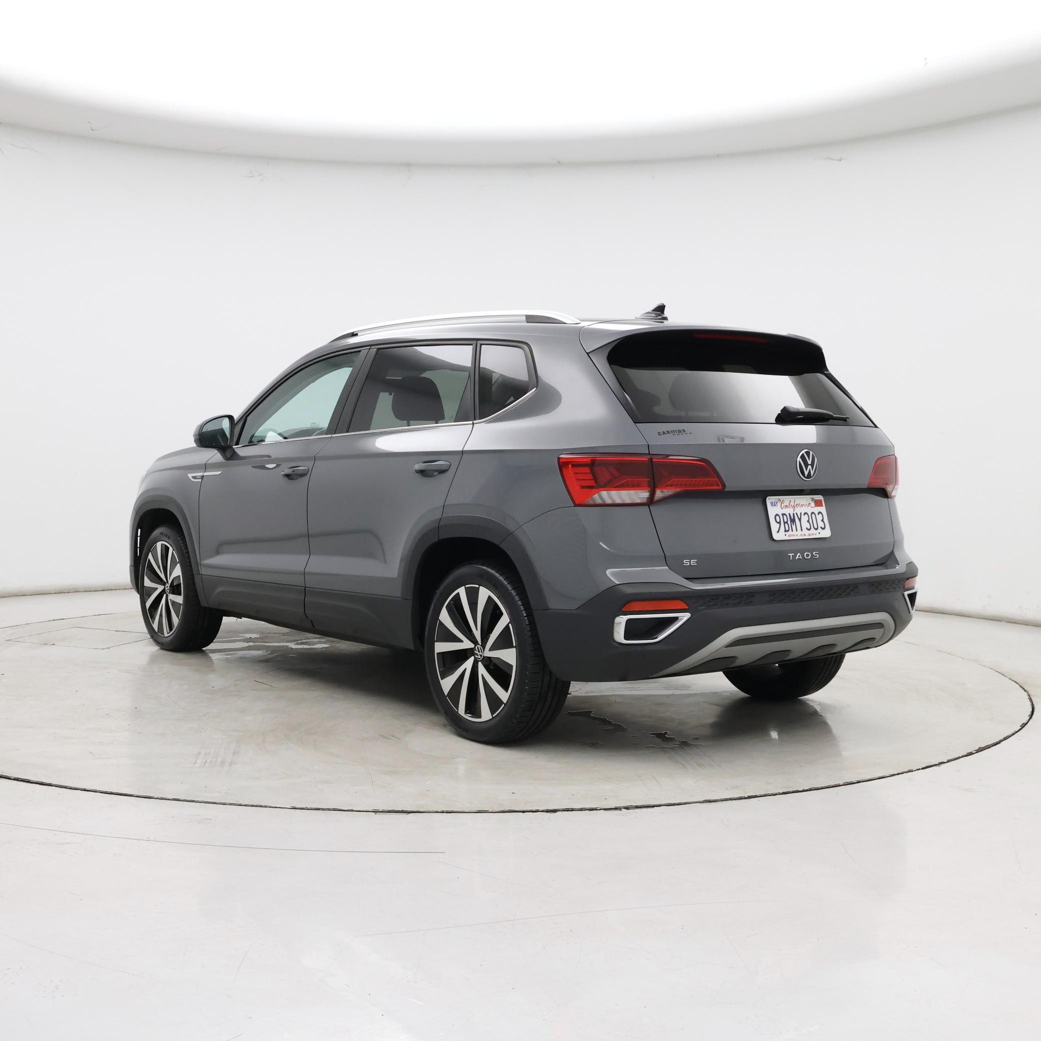 Thumbnail: 2022 Volkswagen Taos - 2