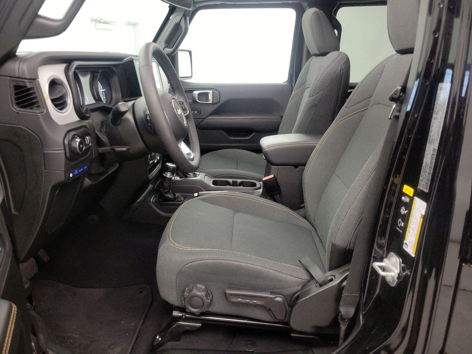 Thumbnail: 2025 Jeep Wrangler - 11