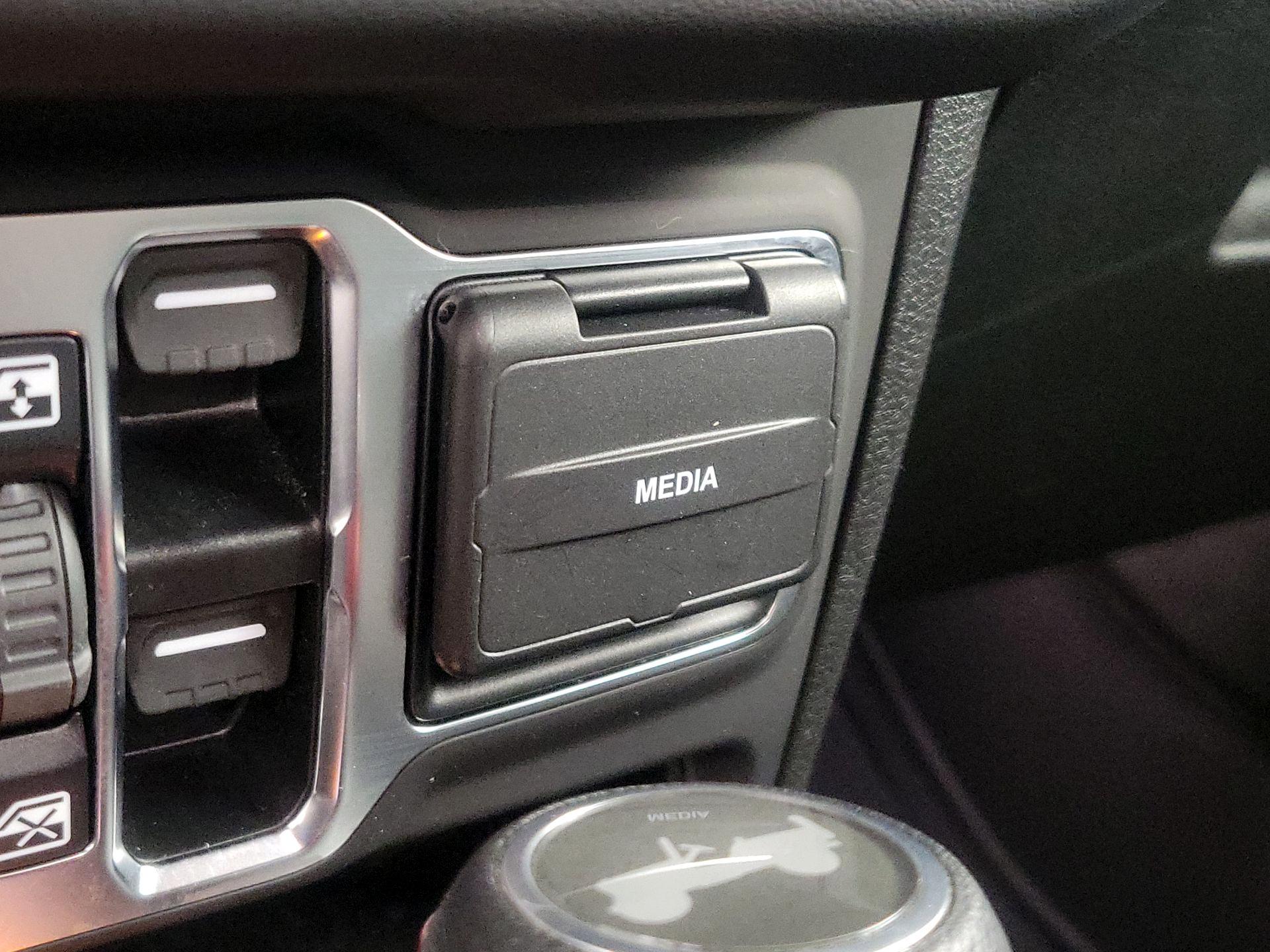 Thumbnail: 2025 Jeep Wrangler - 18