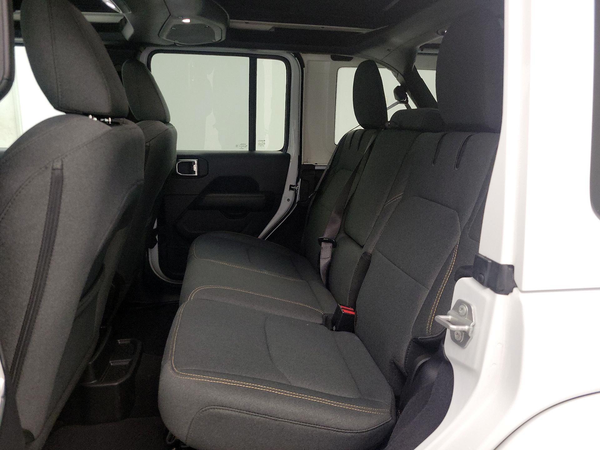 Thumbnail: 2025 Jeep Wrangler - 19