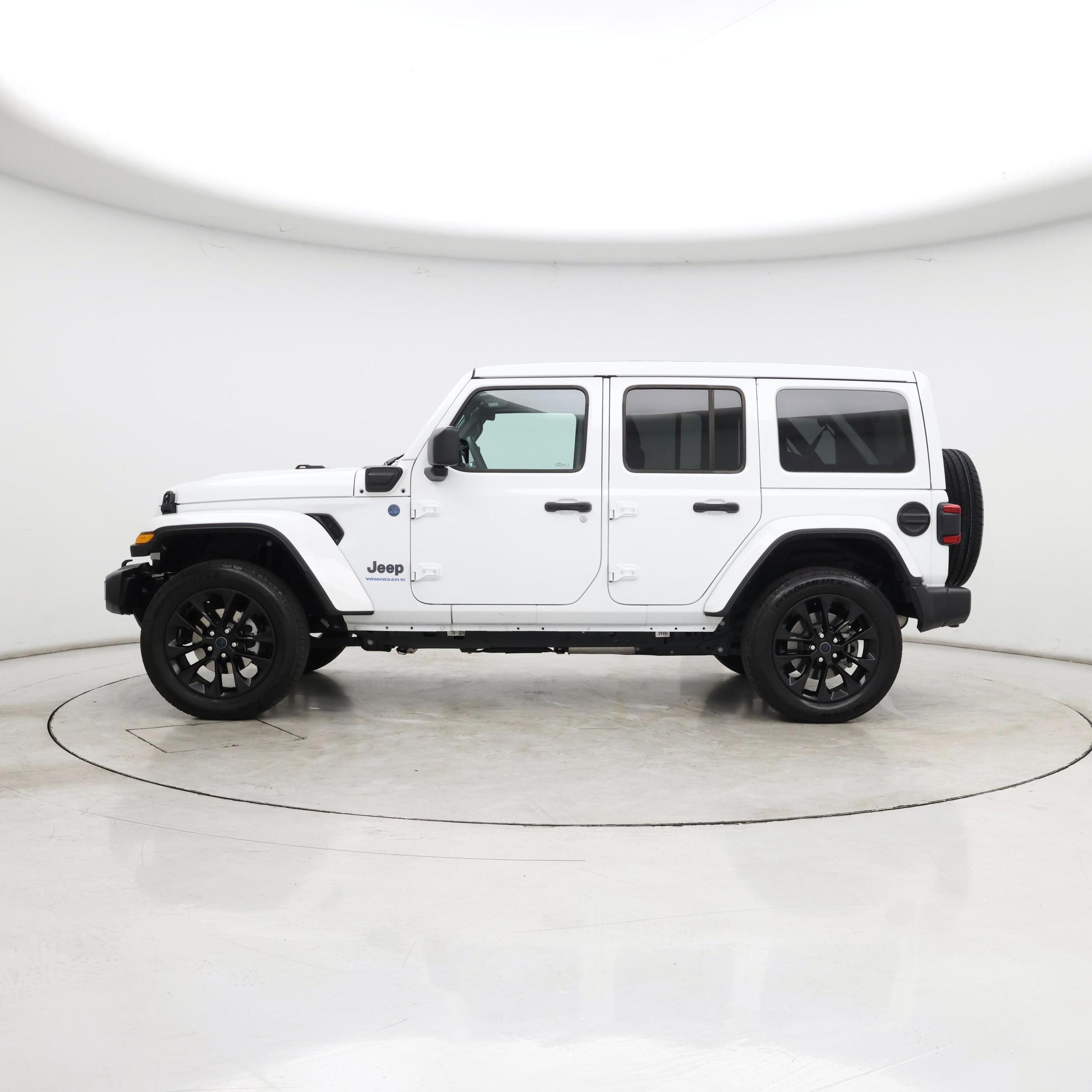 Thumbnail: 2025 Jeep Wrangler - 3