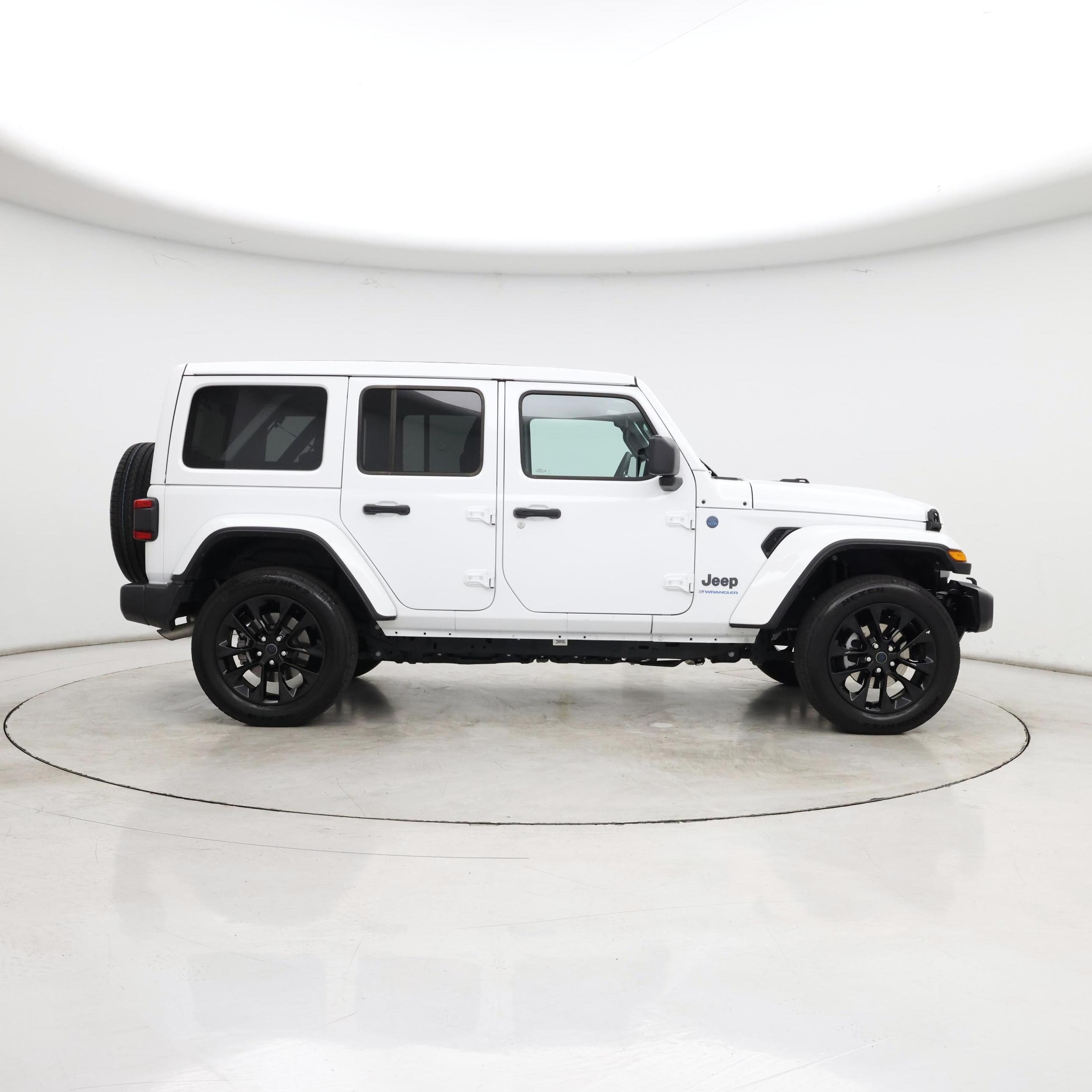 Thumbnail: 2025 Jeep Wrangler - 7