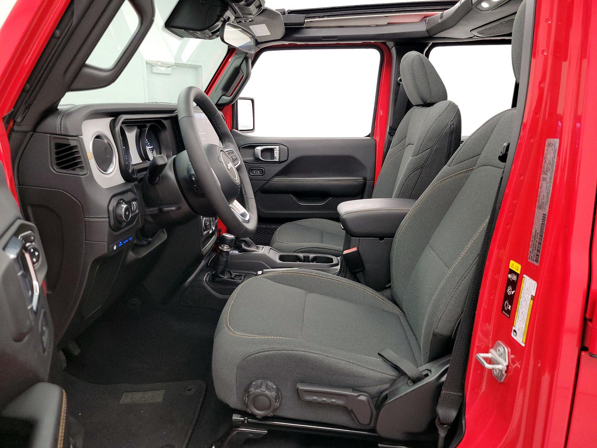 Thumbnail: 2025 Jeep Wrangler - 11