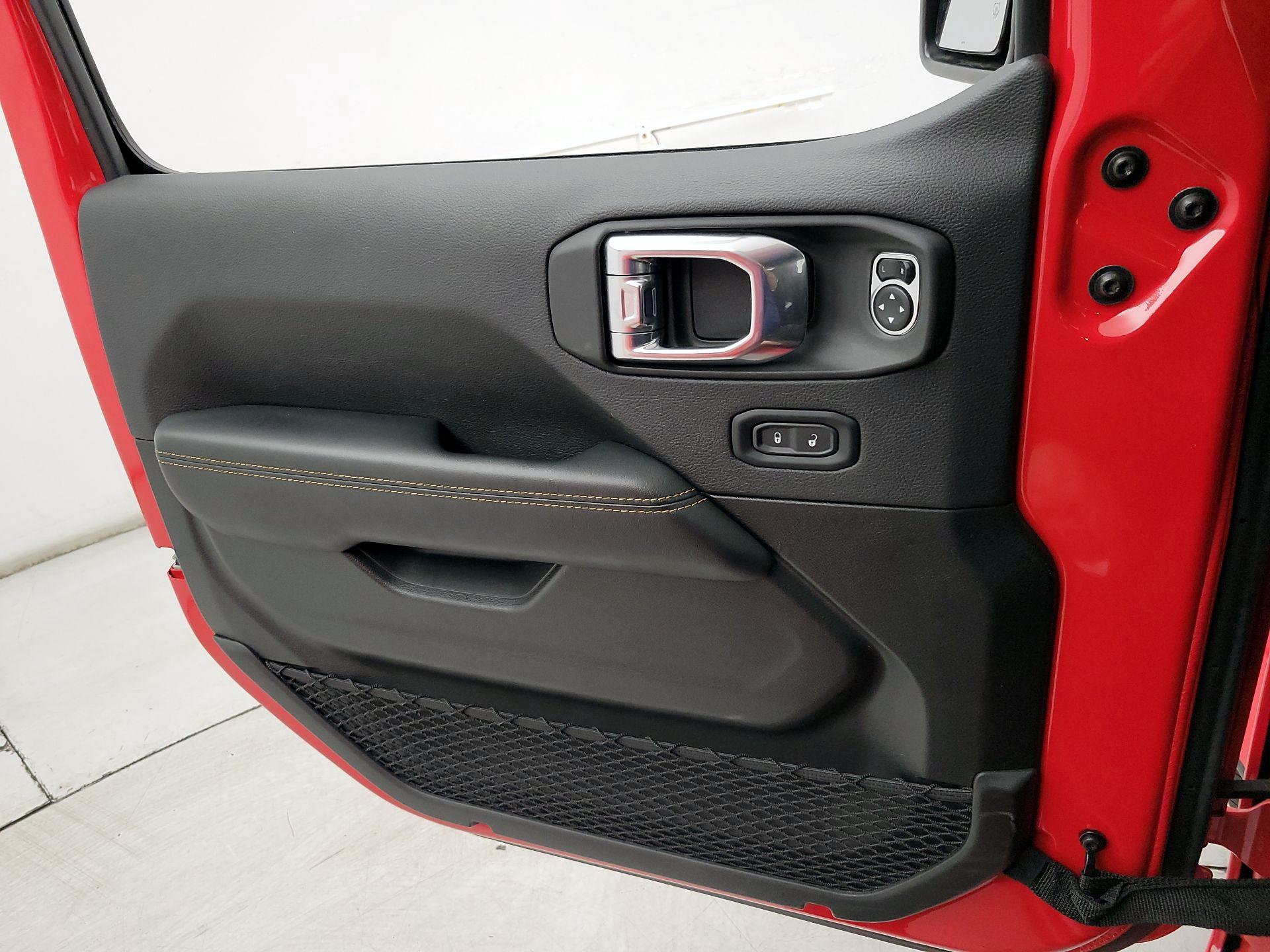 Thumbnail: 2025 Jeep Wrangler - 12