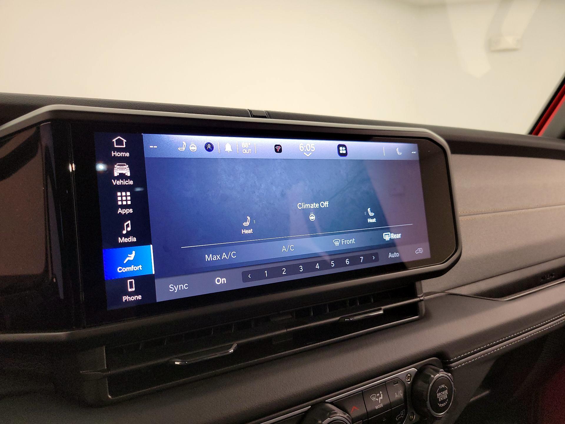 Thumbnail: 2025 Jeep Wrangler - 15