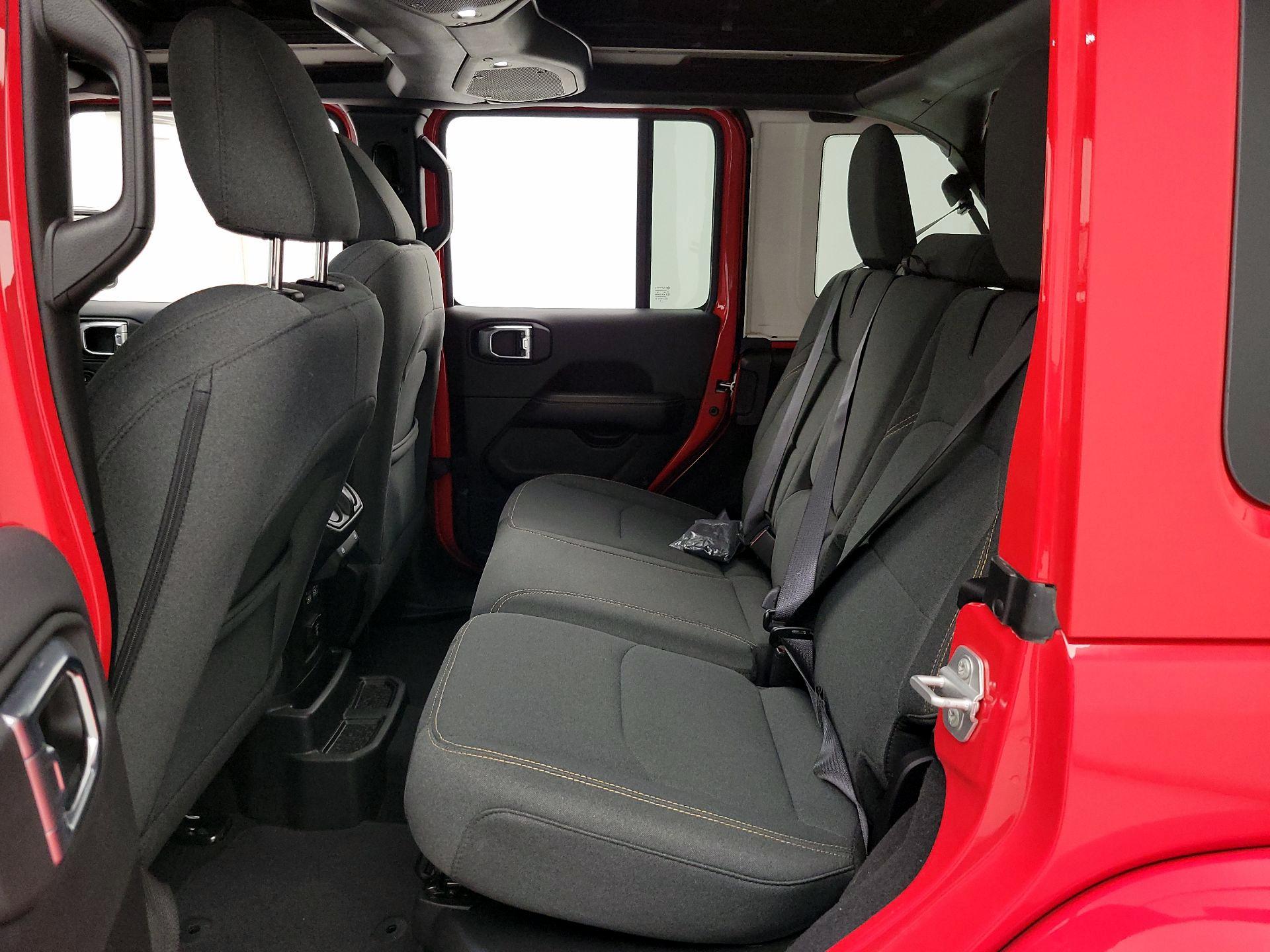 Thumbnail: 2025 Jeep Wrangler - 20