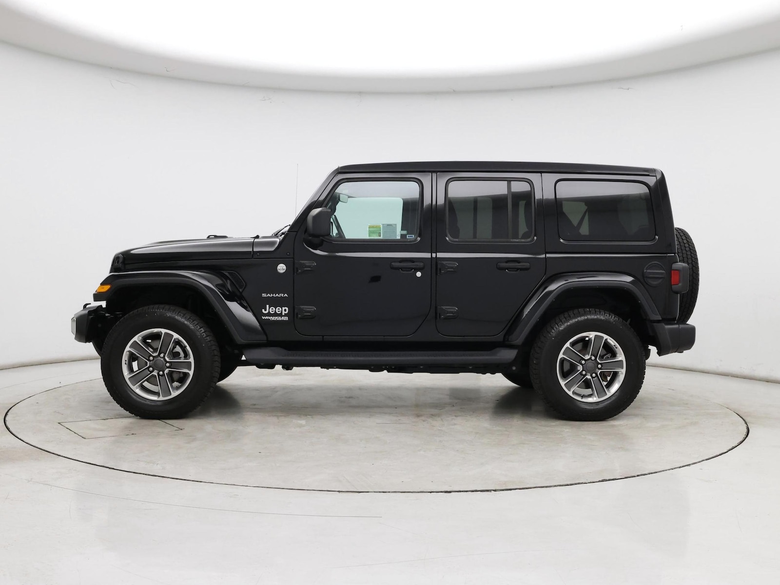 2022 Jeep Wrangler Unlimited Sahara - Photo 4