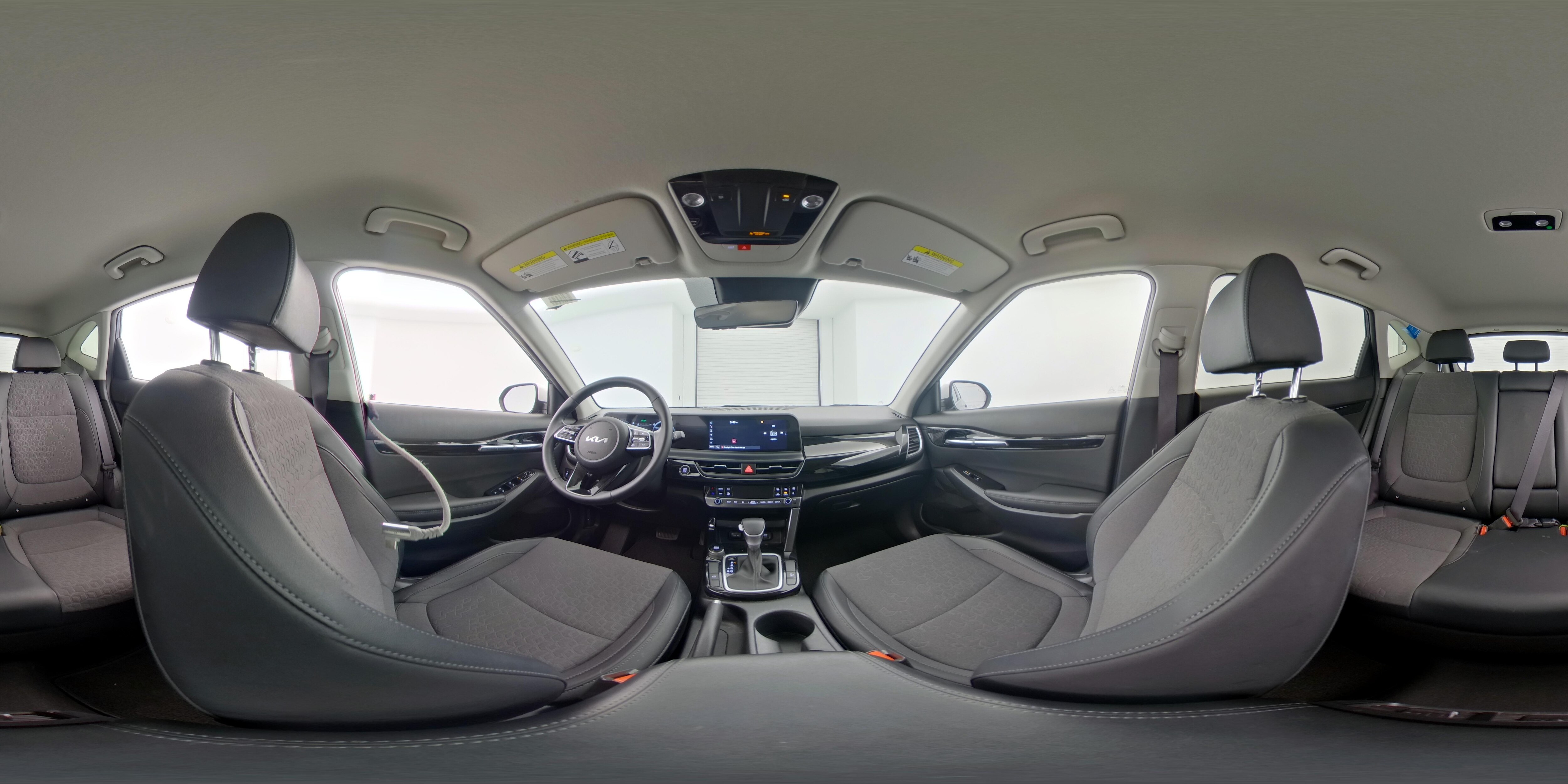 2024 Kia Seltos S - Photo 25