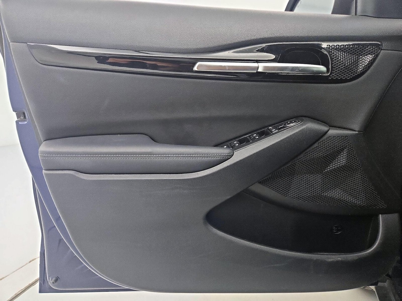 2024 Kia Seltos S - Photo 13