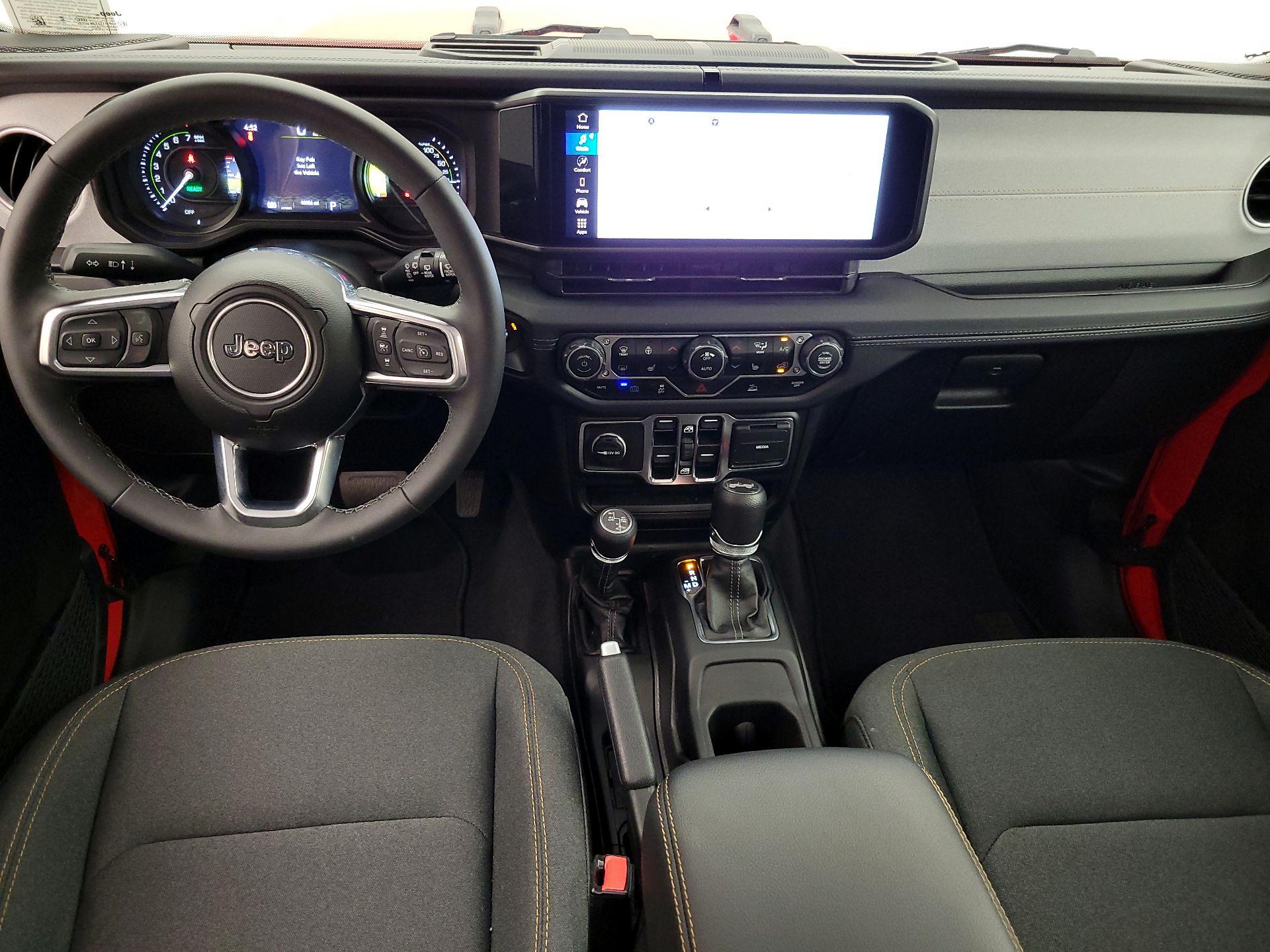 Thumbnail: 2025 Jeep Wrangler - 9