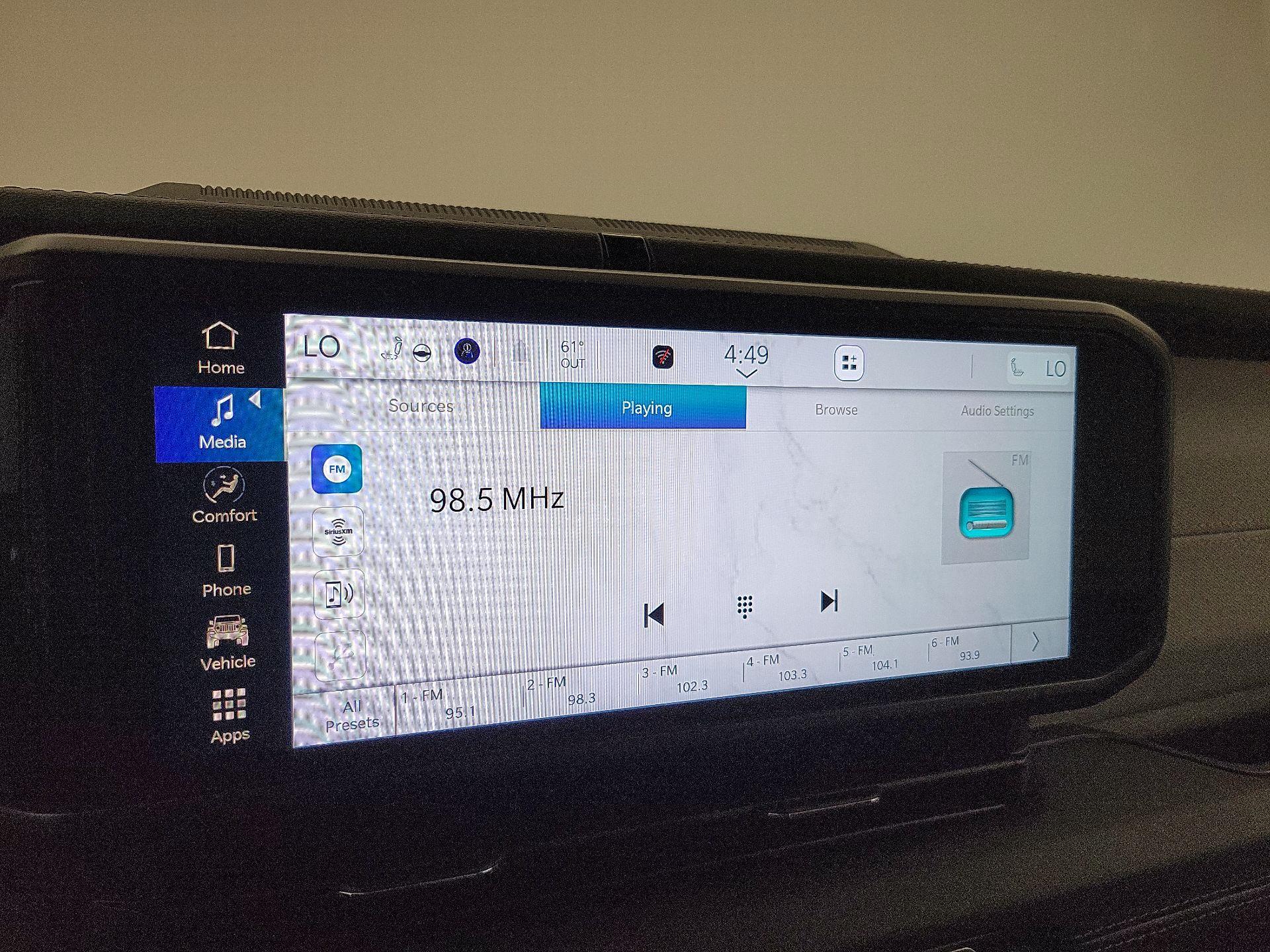 Thumbnail: 2025 Jeep Wrangler - 15