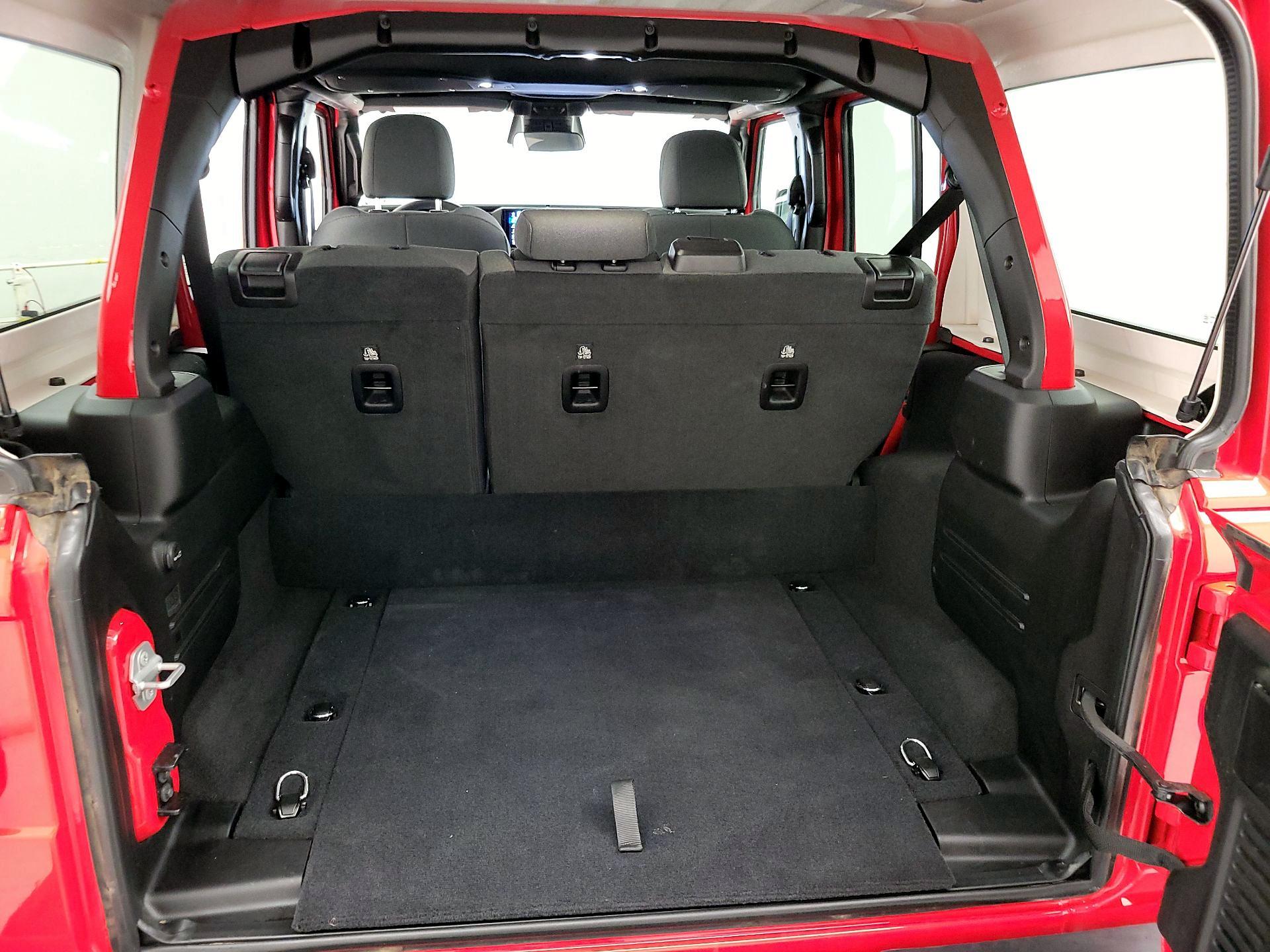 Thumbnail: 2025 Jeep Wrangler - 20