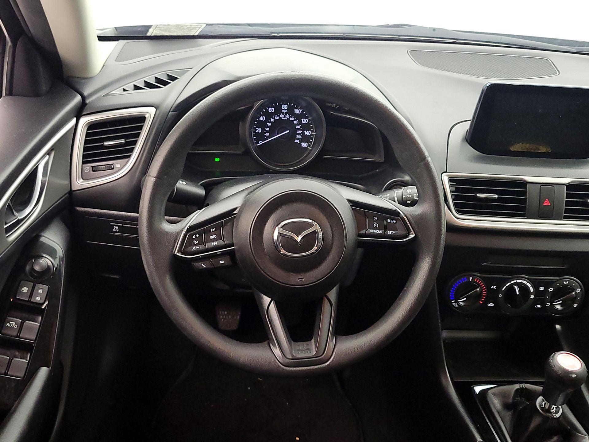 Thumbnail: 2017 Mazda Mazda3 - 10