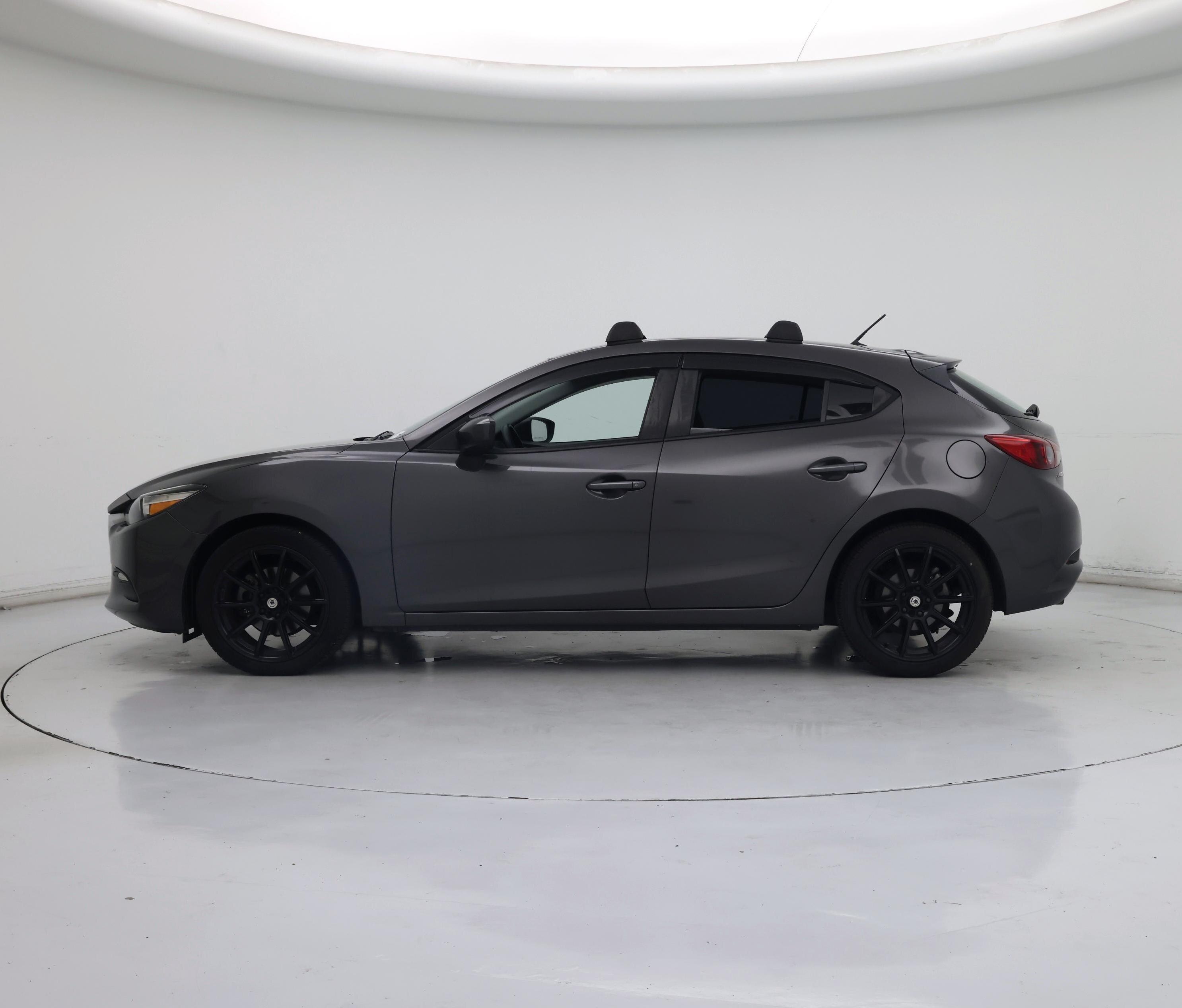 Thumbnail: 2017 Mazda Mazda3 - 3