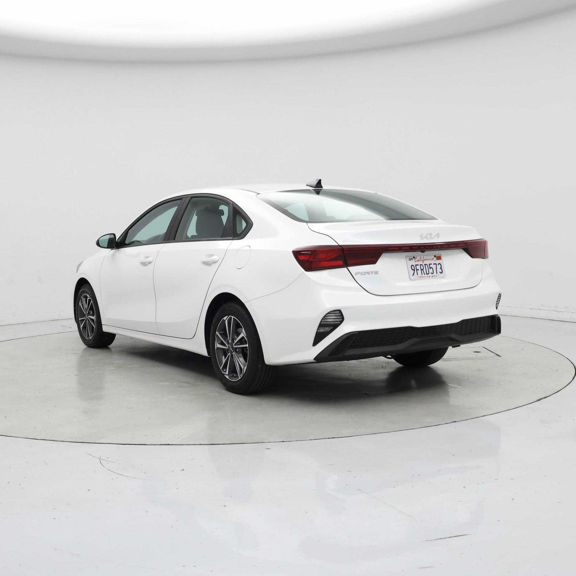 Thumbnail: 2023 Kia Forte - 2