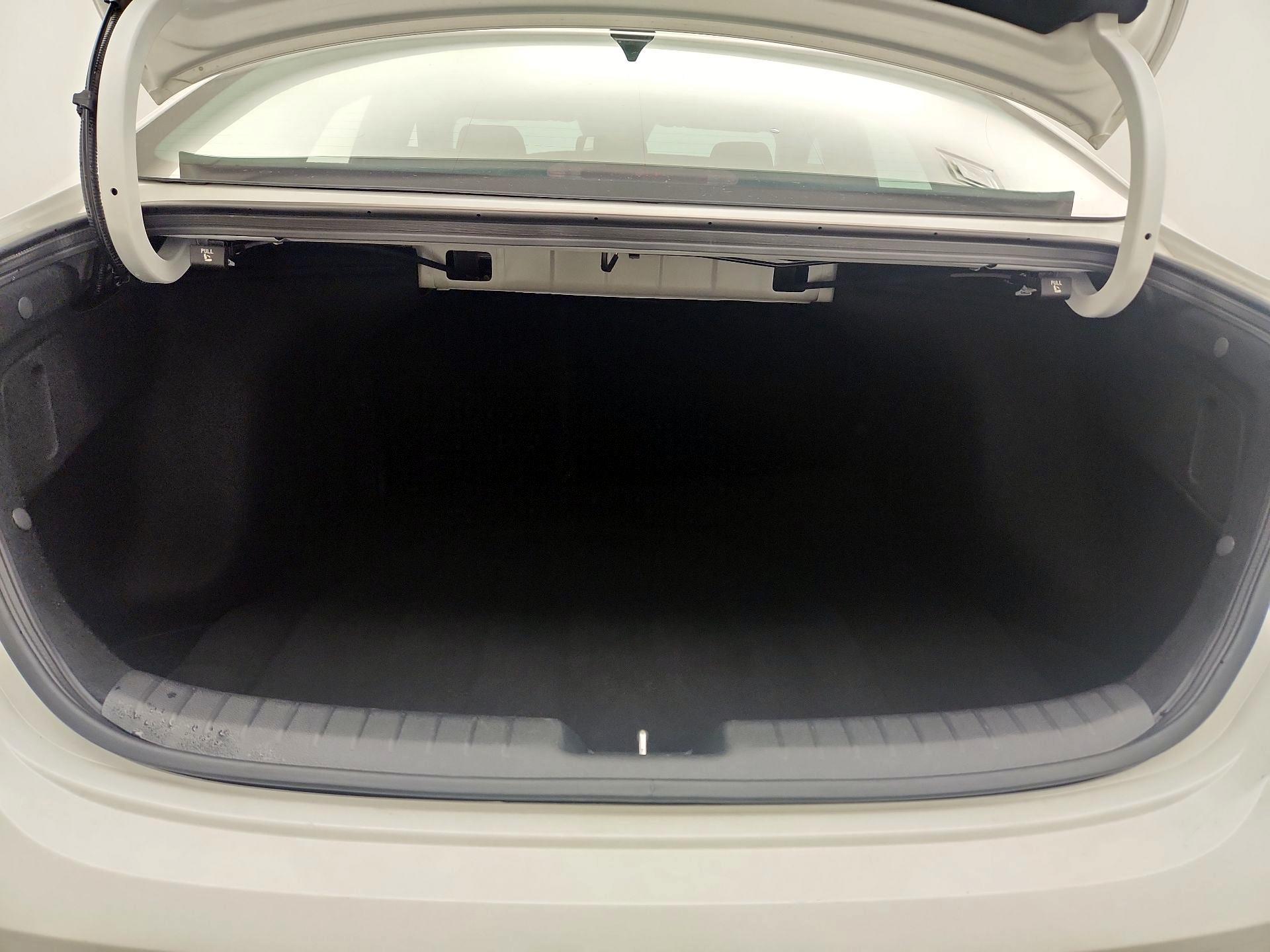 Thumbnail: 2023 Kia Forte - 20