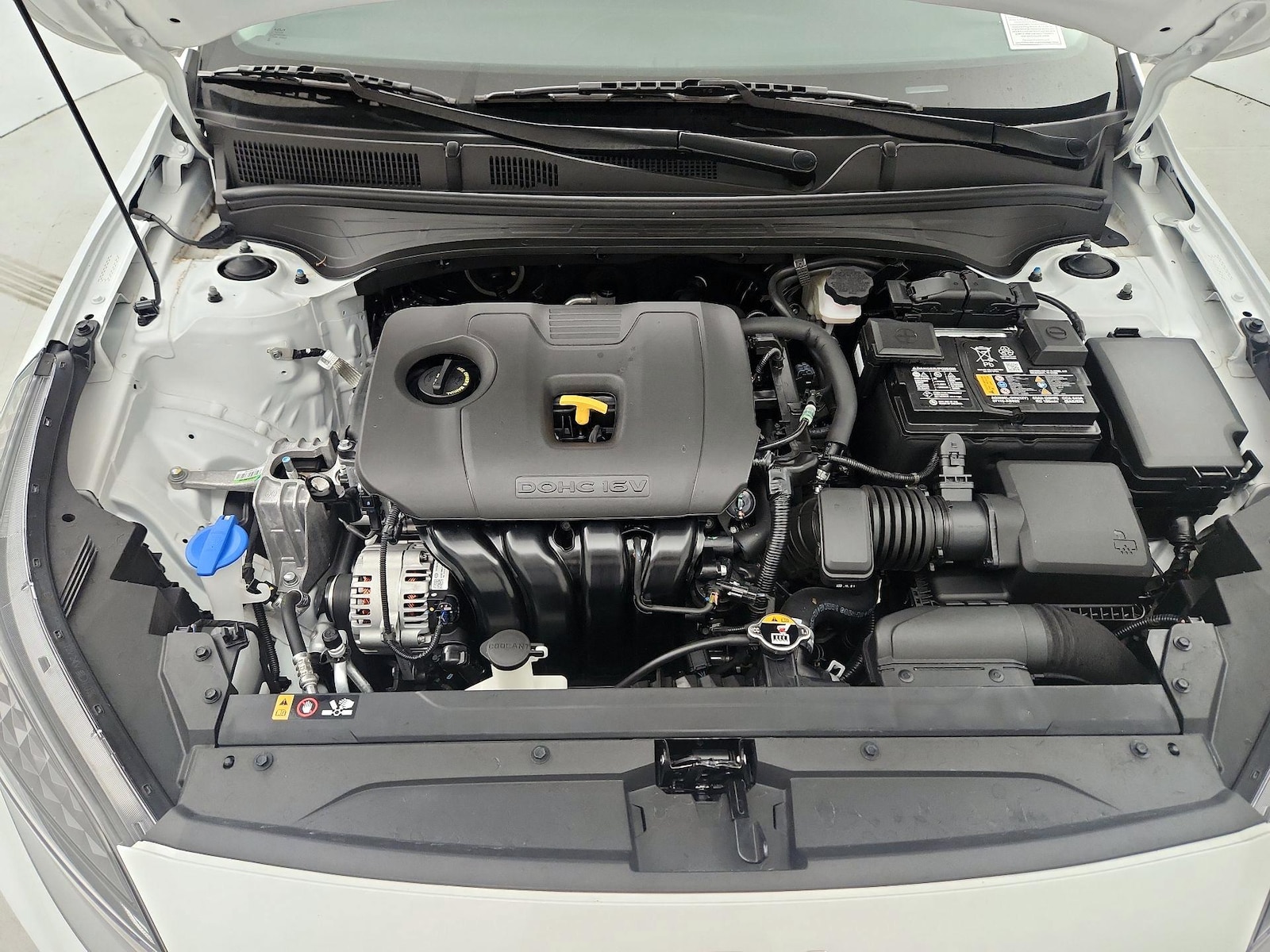 2023 Kia Forte LXS - Photo 22