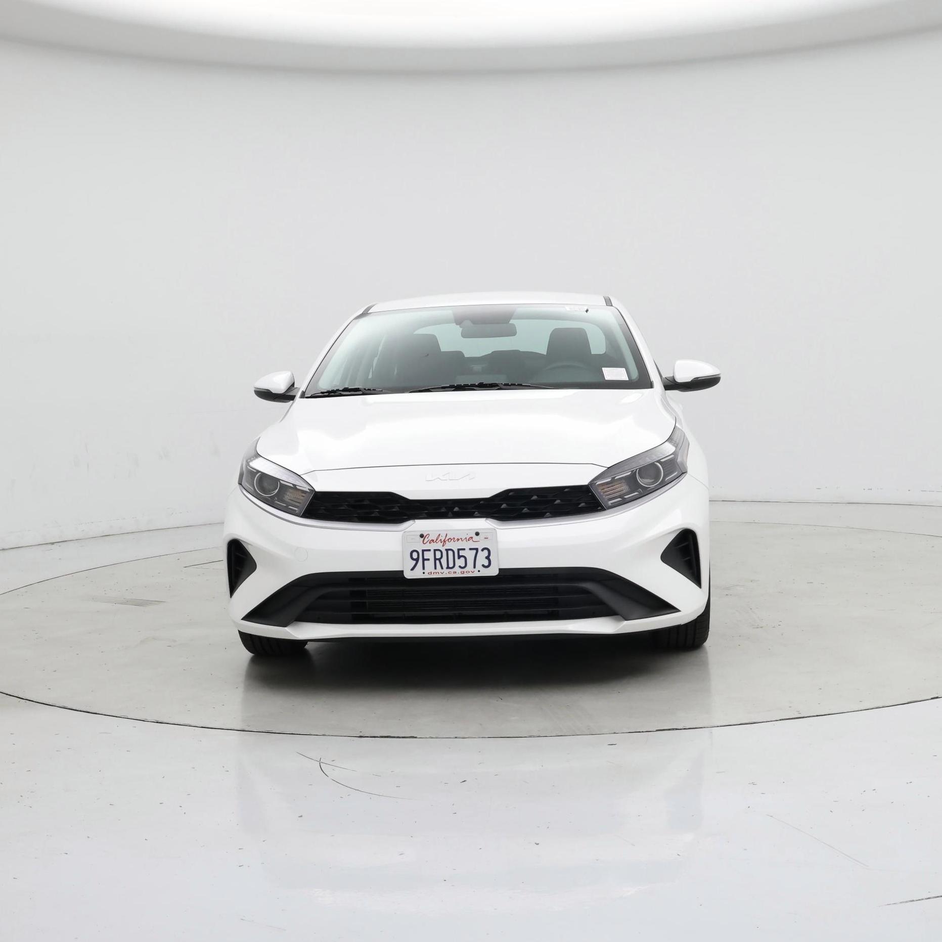 Thumbnail: 2023 Kia Forte - 5