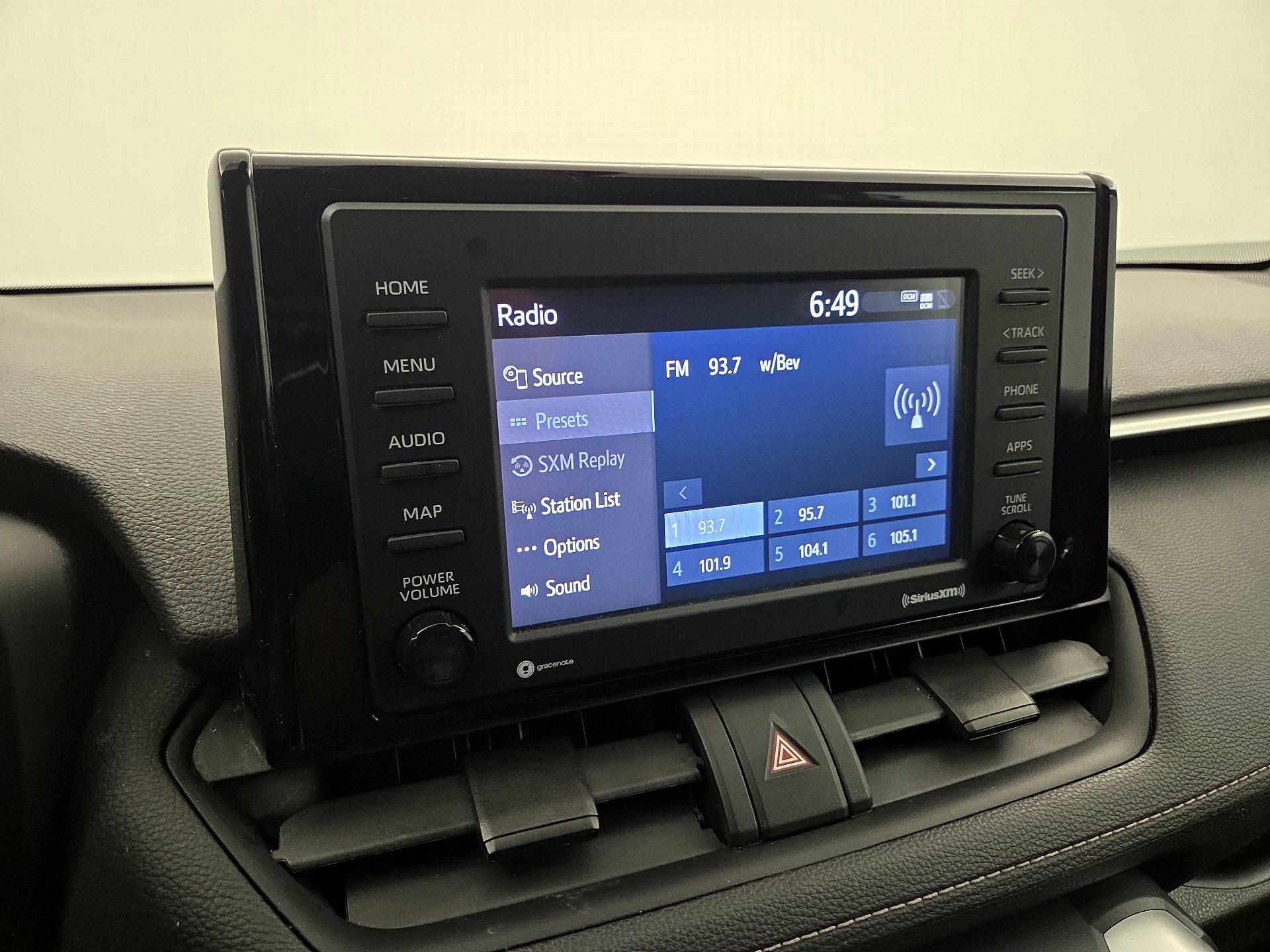 Thumbnail: 2020 Toyota RAV4 - 15
