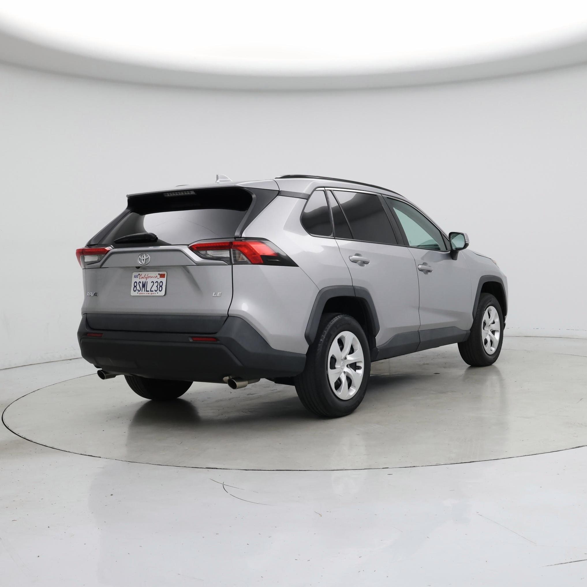 Thumbnail: 2020 Toyota RAV4 - 8