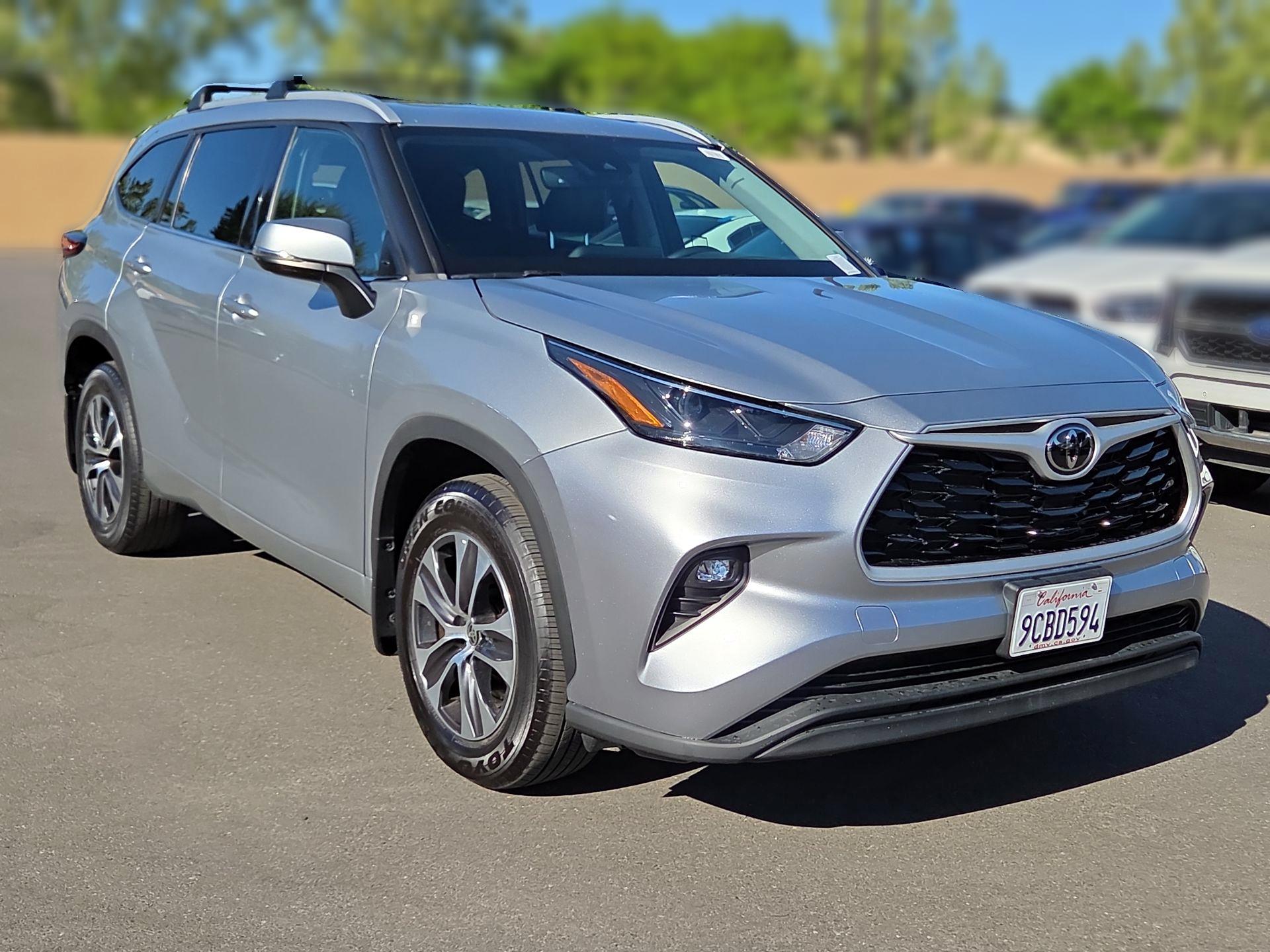 Thumbnail: 2022 Toyota Highlander - 1