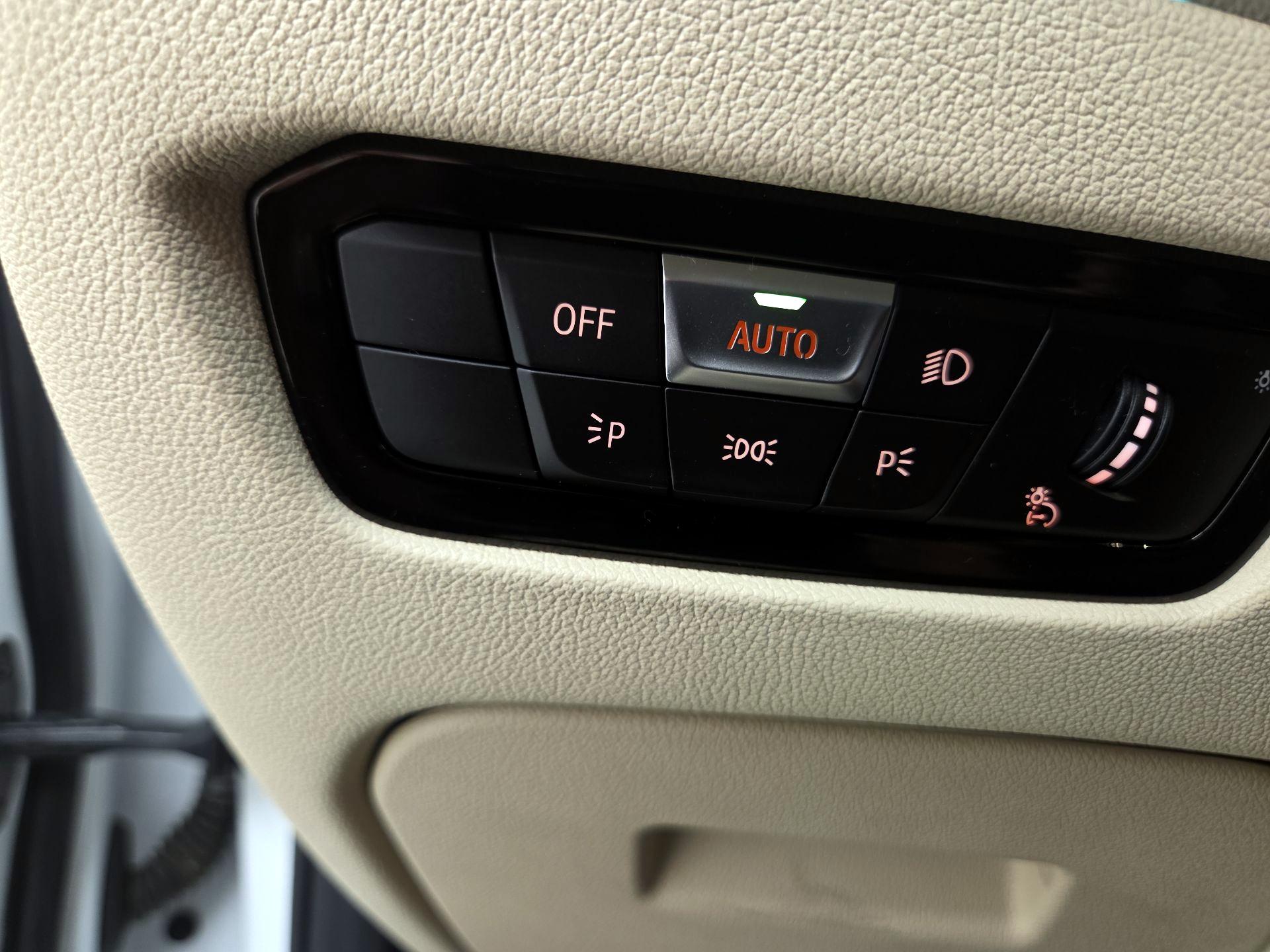 Thumbnail: 2021 BMW 4 Series - 13