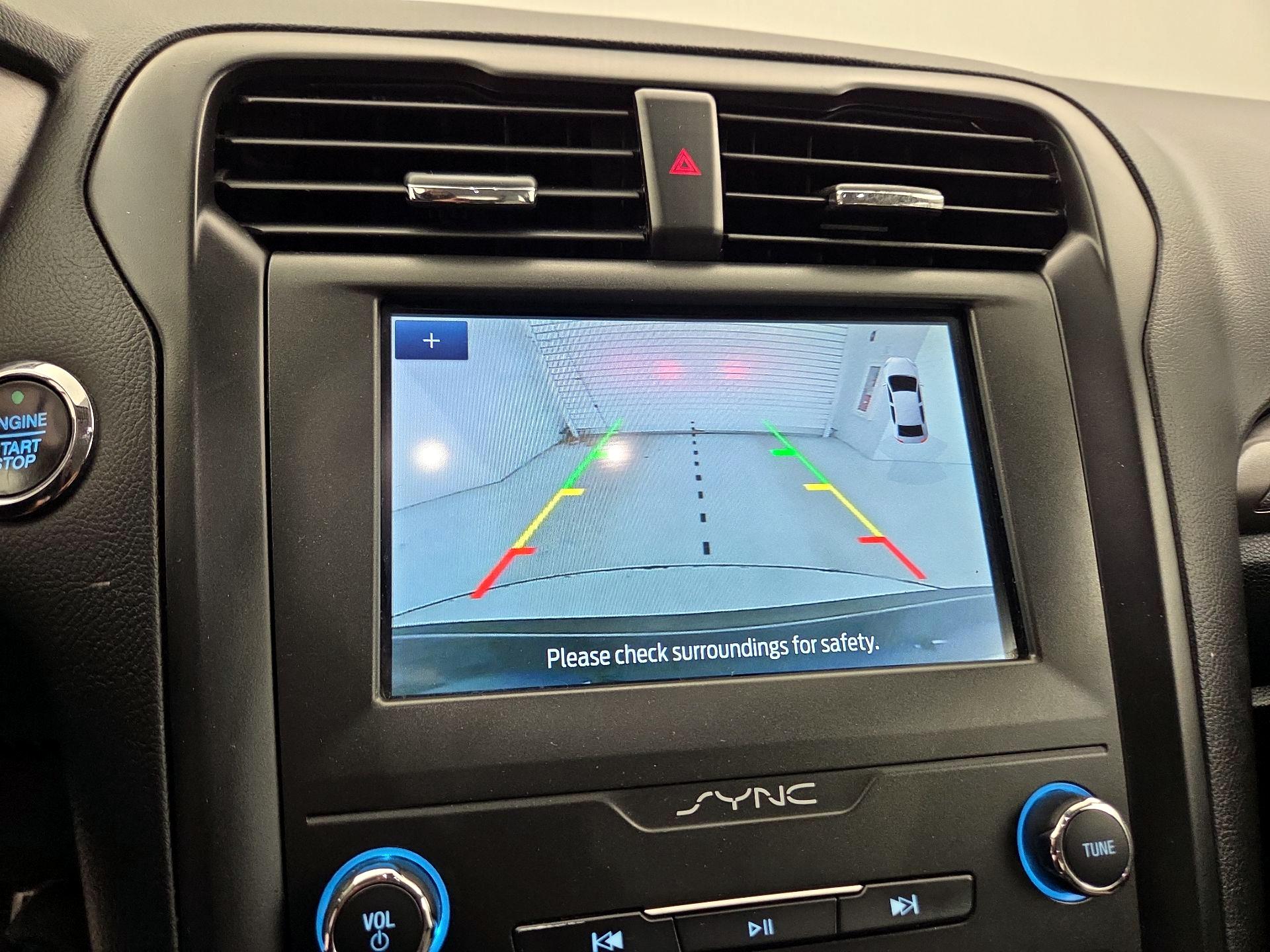 Thumbnail: 2020 Ford Fusion - 14