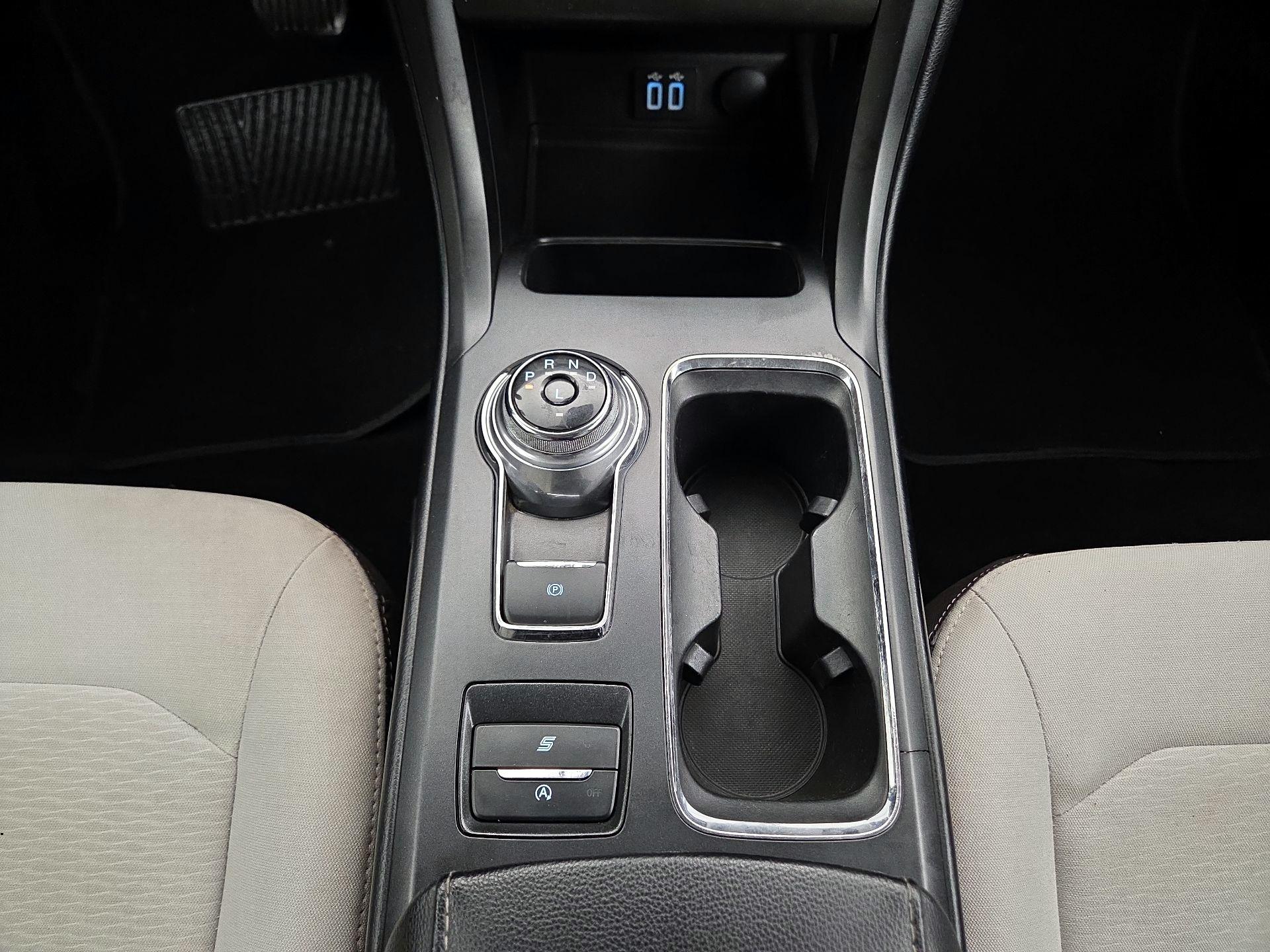 Thumbnail: 2020 Ford Fusion - 17