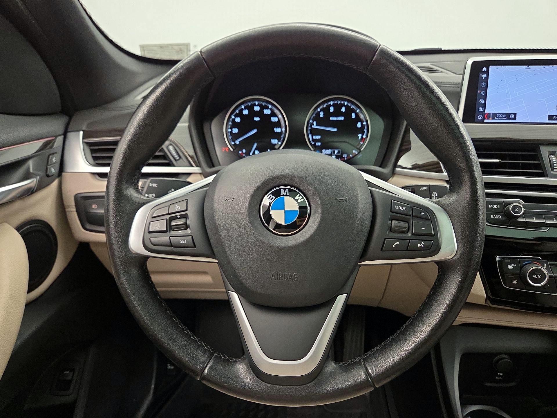 Thumbnail: 2020 BMW X1 - 10