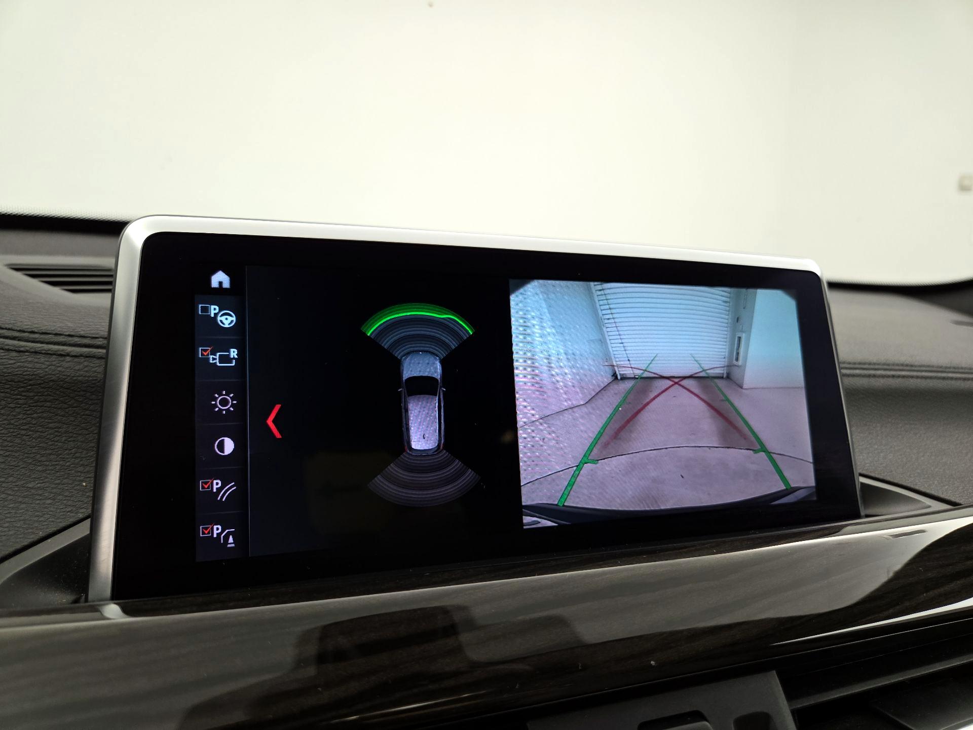 Thumbnail: 2020 BMW X1 - 15