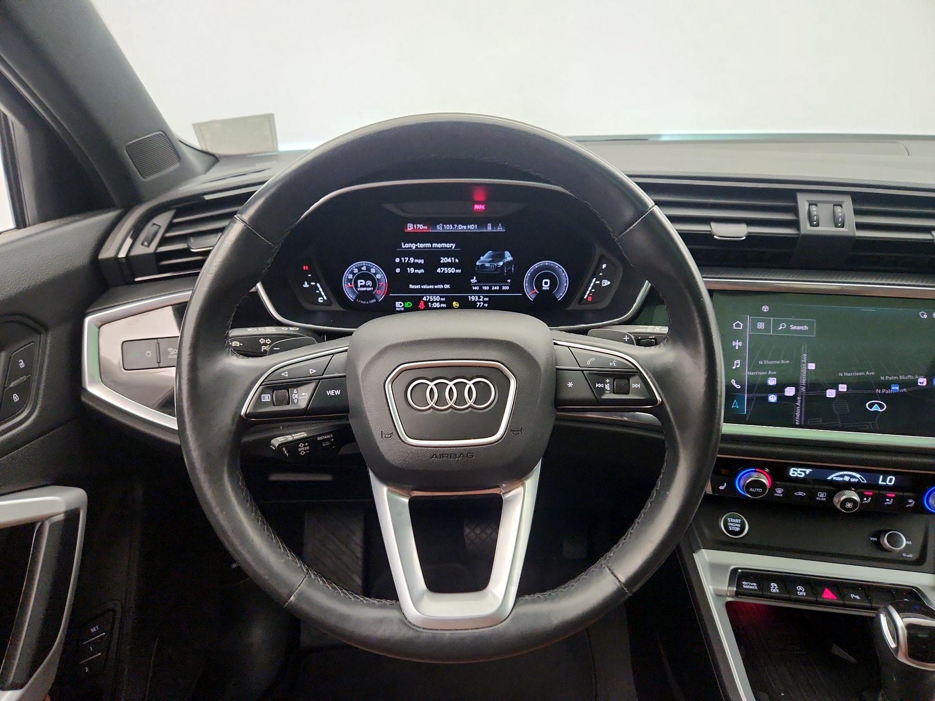 Thumbnail: 2022 Audi Q3 - 10