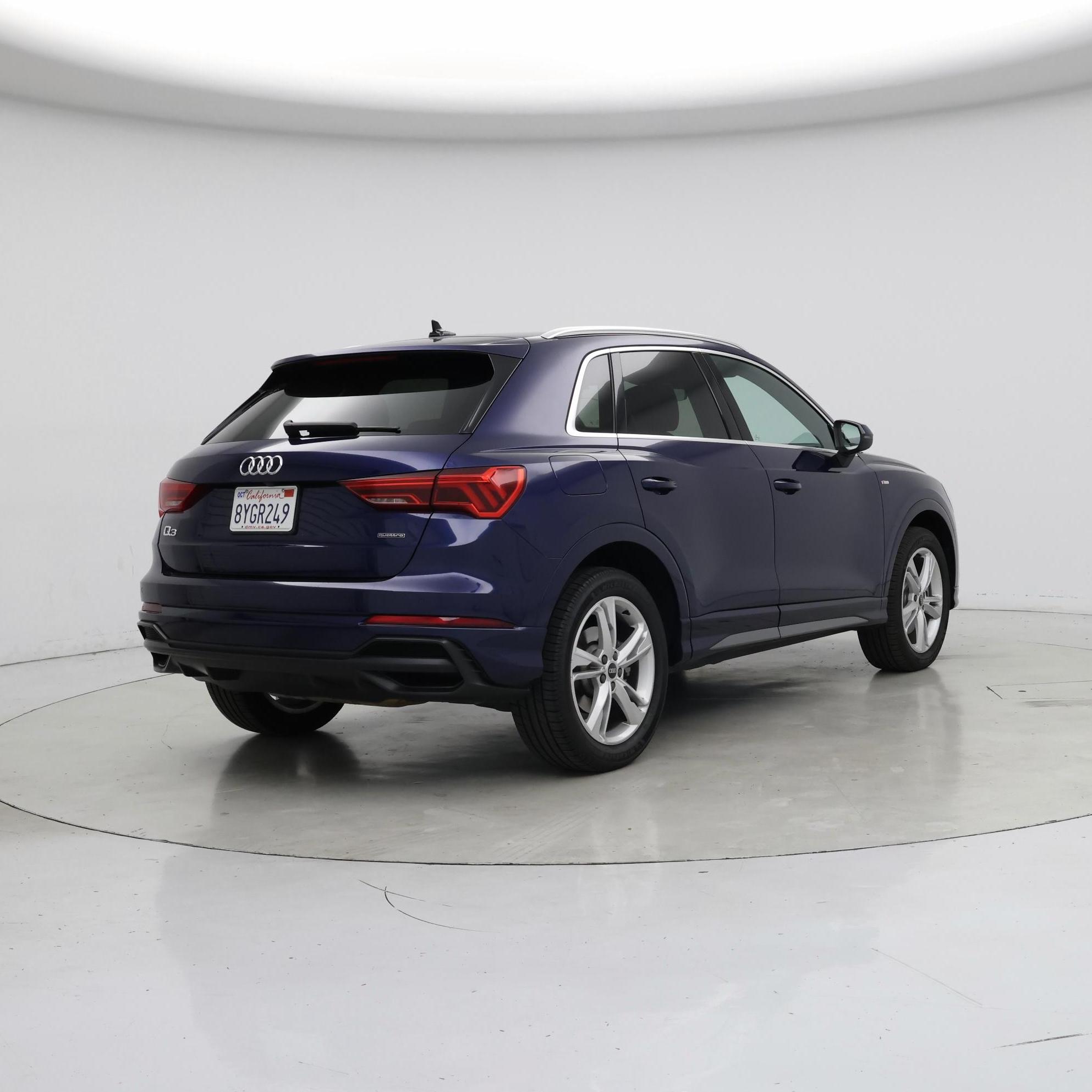 Thumbnail: 2022 Audi Q3 - 8