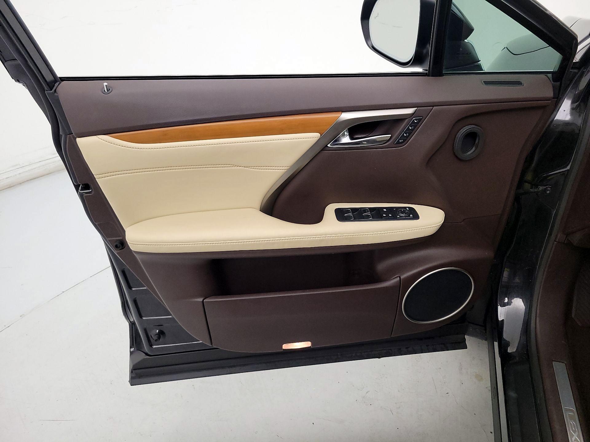 Thumbnail: 2016 Lexus RX - 12