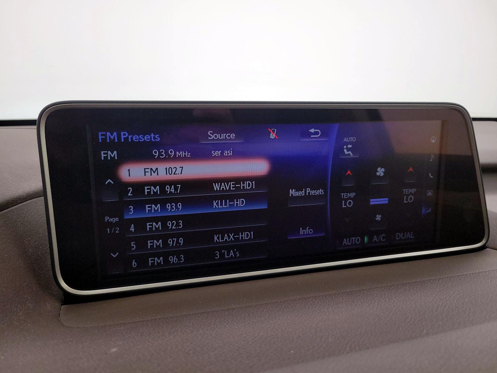 Thumbnail: 2016 Lexus RX - 16