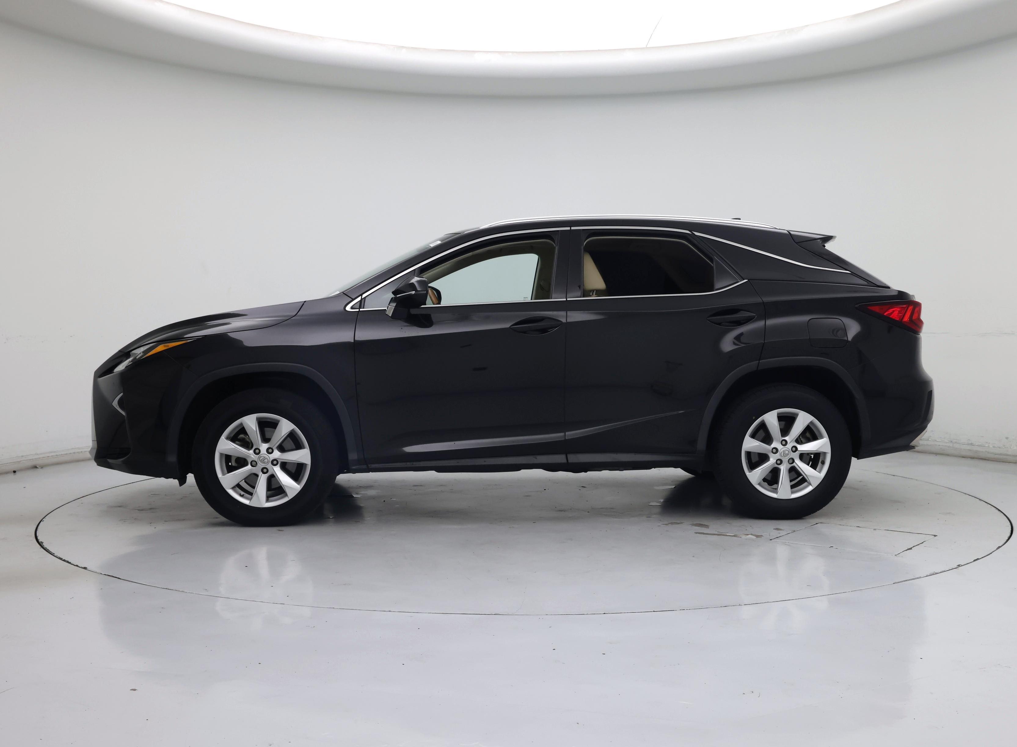 Thumbnail: 2016 Lexus RX - 3