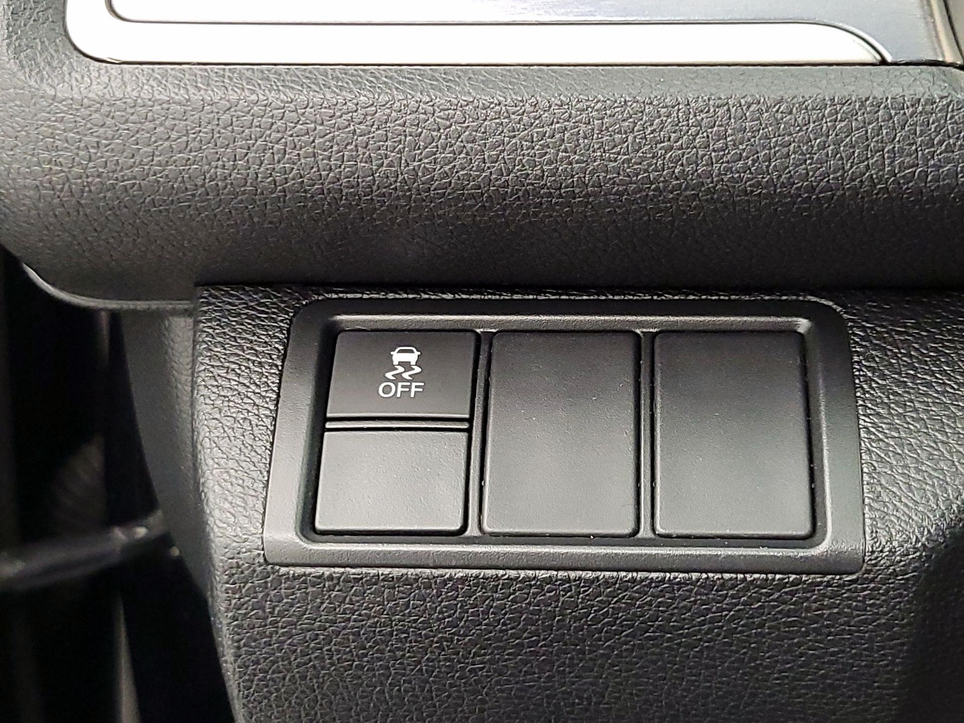 Thumbnail: 2016 Honda Civic - 13